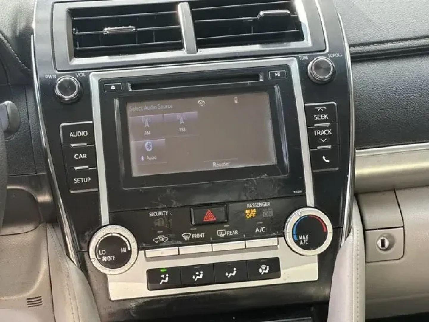 2014 Toyota Camry (4T1BF1FK5EU) with an Other engine, AUTOMATIC transmission, located at 8829 US Hwy 19, Port Richey, FL, 34668, (727) 264-1107, 28.285917, -82.717346 - KBB.com 10 Best Late-Model Used Cars Under $15,000. Only 118,636 Miles! Boasts 35 Highway MPG and 25 City MPG! This Toyota Camry delivers a Regular Unleaded I-4 2.5 L/152 engine powering this Automatic transmission. Window Grid Antenna, Valet Function, Trunk Rear Cargo Access.*This Toyota Camry Come - Photo#11
