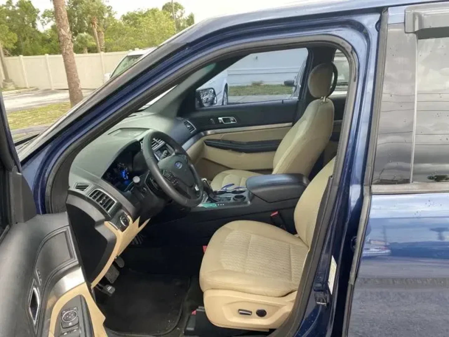 2016 Ford Explorer (1FM5K7B81GG) with an Other engine, AUTOMATIC transmission, located at 8829 US Hwy 19, Port Richey, FL, 34668, (727) 264-1107, 28.285917, -82.717346 - KBB.com 5-Year Cost to Own Awards. Delivers 24 Highway MPG and 17 City MPG! This Ford Explorer boasts a Regular Unleaded V-6 3.5 L/213 engine powering this Automatic transmission. Wheels: 18 Painted Aluminum, Trip Computer, Transmission: 6-Speed SelectShift Automatic.*This Ford Explorer Comes Equipp - Photo#6