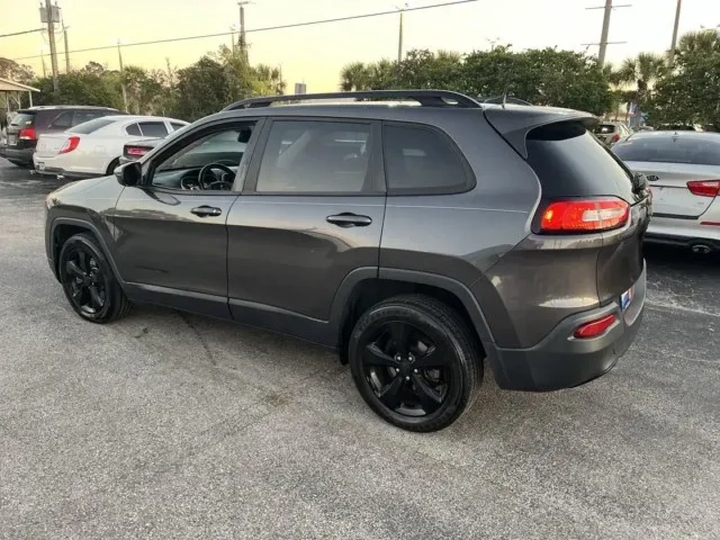 2016 Jeep Cherokee (1C4PJLCB4GW) with an Other engine, AUTOMATIC transmission, located at 1285 Cassat Ave, Jacksonville, FL, 32205, (904) 425-3000, 30.299780, -81.732430 - Boasts 31 Highway MPG and 22 City MPG! This Jeep Cherokee delivers a Regular Unleaded I-4 2.4 L/144 engine powering this Automatic transmission. TRANSMISSION: 9-SPEED 948TE AUTOMATIC (STD), SIRIUSXM SATELLITE RADIO (subscription required), RADIO: UCONNECT 8.4 -inc: Nav Capable! See Dealer For Detail - Photo#4