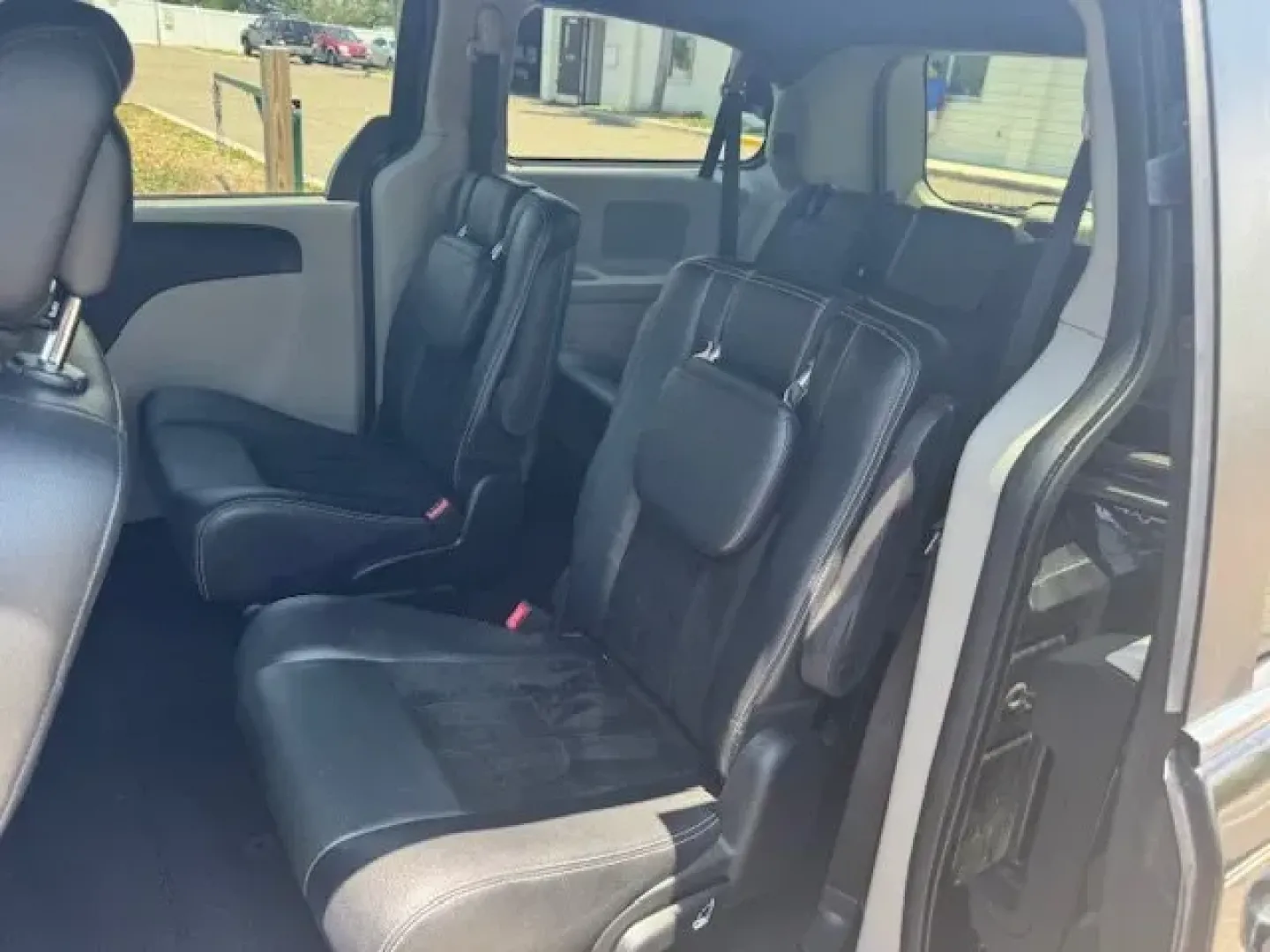 2017 Dodge Grand Caravan (2C4RDGCG9HR) with an Other engine, AUTOMATIC transmission, located at 7701 Park Blvd., Pinellas Park, FL, 33781, (727) 369-7777, 27.839552, -82.747284 - Boasts 25 Highway MPG and 17 City MPG! This Dodge Grand Caravan boasts a Regular Unleaded V-6 3.6 L/220 engine powering this Automatic transmission. WHEELS: 17 X 6.5 ALUMINUM GRANITE CRYSTAL (STD), TRANSMISSION: 6-SPEED AUTOMATIC 62TE (STD), RADIO: 130.*This Dodge Grand Caravan Comes Equipped with T - Photo#6
