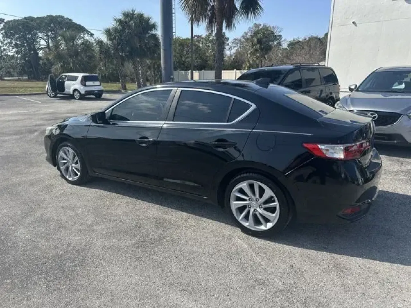 2016 Acura ILX (19UDE2F3XGA) with an Other engine, AUTOMATIC transmission, located at 8829 US Hwy 19, Port Richey, FL, 34668, (727) 264-1107, 28.285917, -82.717346 - IIHS Top Safety Pick+, Top Safety Pick+. Delivers 36 Highway MPG and 25 City MPG! This Acura ILX delivers a Premium Unleaded I-4 2.4 L/144 engine powering this Automatic transmission. Window Grid Diversity Antenna, Wheels: 17 x 7.0 Aluminum Alloy Noise-Reducing, Wheels w/Silver Accents.* This Acura - Photo#2