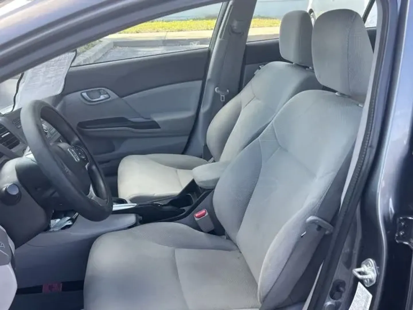 2012 Honda Civic (19XFB2F80CE) with an Other engine, AUTOMATIC transmission, located at 8829 US Hwy 19, Port Richey, FL, 34668, (727) 264-1107, 28.285917, -82.717346 - KBB.com Best Resale Value Awards. Only 142,636 Miles! Delivers 39 Highway MPG and 28 City MPG! This Honda Civic delivers a Gas I4 1.8L/110 engine powering this Automatic transmission. Vehicle Stability Assist (VSA) w/traction control, Variable intermittent windshield wipers, USB audio interface.* Th - Photo#8