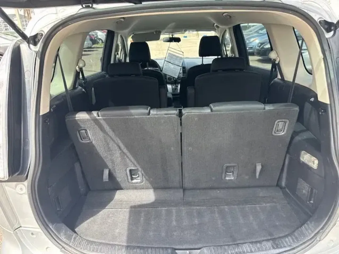 2009 Mazda Mazda5 (JM1CR293790) with an Other engine, AUTOMATIC transmission, located at 7701 Park Blvd., Pinellas Park, FL, 33781, (727) 369-7777, 27.839552, -82.747284 - Only 97,643 Miles! Boasts 27 Highway MPG and 21 City MPG! This Mazda Mazda5 delivers a Gas I4 2.3L/138 engine powering this Automatic transmission. SUNLIGHT SILVER, BLACK, CLOTH SEAT TRIM, Warning lights -inc: air bags, battery charge, check engine, door ajar, high-beam, low fuel, oil pressure, park - Photo#8