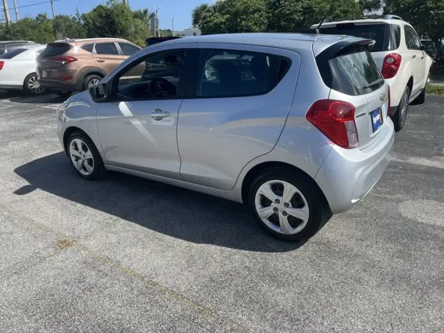 2020 Chevrolet Spark (KL8CB6SA2LC) with an Other engine, AUTOMATIC transmission, located at 1285 Cassat Ave, Jacksonville, FL, 32205, (904) 425-3000, 30.299780, -81.732430 - Scores 38 Highway MPG and 30 City MPG! This Chevrolet Spark delivers a Gas I4 1.4L/85 engine powering this Automatic transmission. TRANSMISSION, CONTINUOUS VARIABLE (CVT) (STD), SILVER ICE (Metallic paint.), SEATS, FRONT HIGH-BACK BUCKET (STD).*This Chevrolet Spark Comes Equipped with These Options - Photo#4