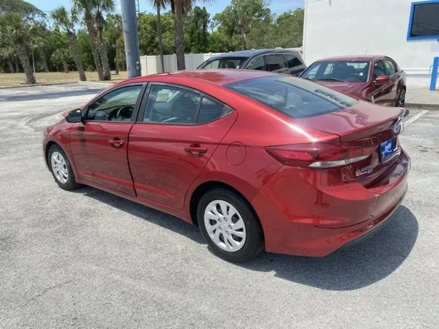 2018 Hyundai Elantra (KMHD74LF5JU) with an Other engine, AUTOMATIC transmission, located at 8829 US Hwy 19, Port Richey, FL, 34668, (727) 264-1107, 28.285917, -82.717346 - KBB.com 10 Coolest New Cars Under $20,000. Delivers 38 Highway MPG and 29 City MPG! This Hyundai Elantra boasts a Regular Unleaded I-4 2.0 L/122 engine powering this Automatic transmission. SCARLET RED PEARL, REAR BUMPER APPLIQUE, OPTION GROUP 01.* This Hyundai Elantra Features the Following Options - Photo#2