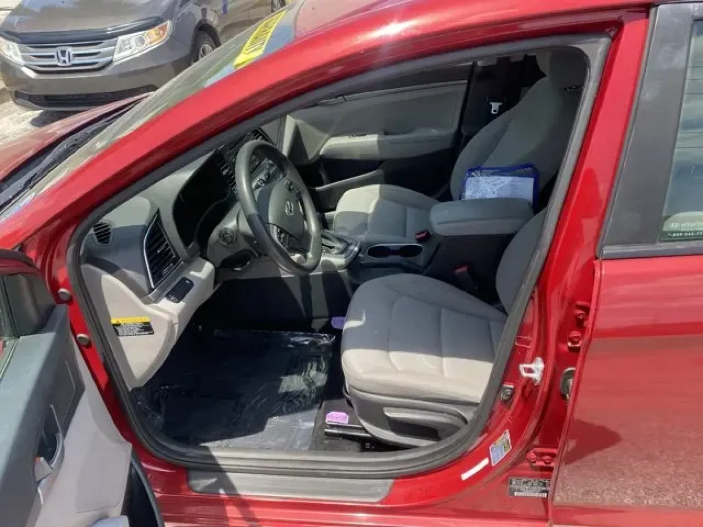 2018 Hyundai Elantra (KMHD74LF5JU) with an Other engine, AUTOMATIC transmission, located at 8829 US Hwy 19, Port Richey, FL, 34668, (727) 264-1107, 28.285917, -82.717346 - KBB.com 10 Coolest New Cars Under $20,000. Delivers 38 Highway MPG and 29 City MPG! This Hyundai Elantra boasts a Regular Unleaded I-4 2.0 L/122 engine powering this Automatic transmission. SCARLET RED PEARL, REAR BUMPER APPLIQUE, OPTION GROUP 01.* This Hyundai Elantra Features the Following Options - Photo#4