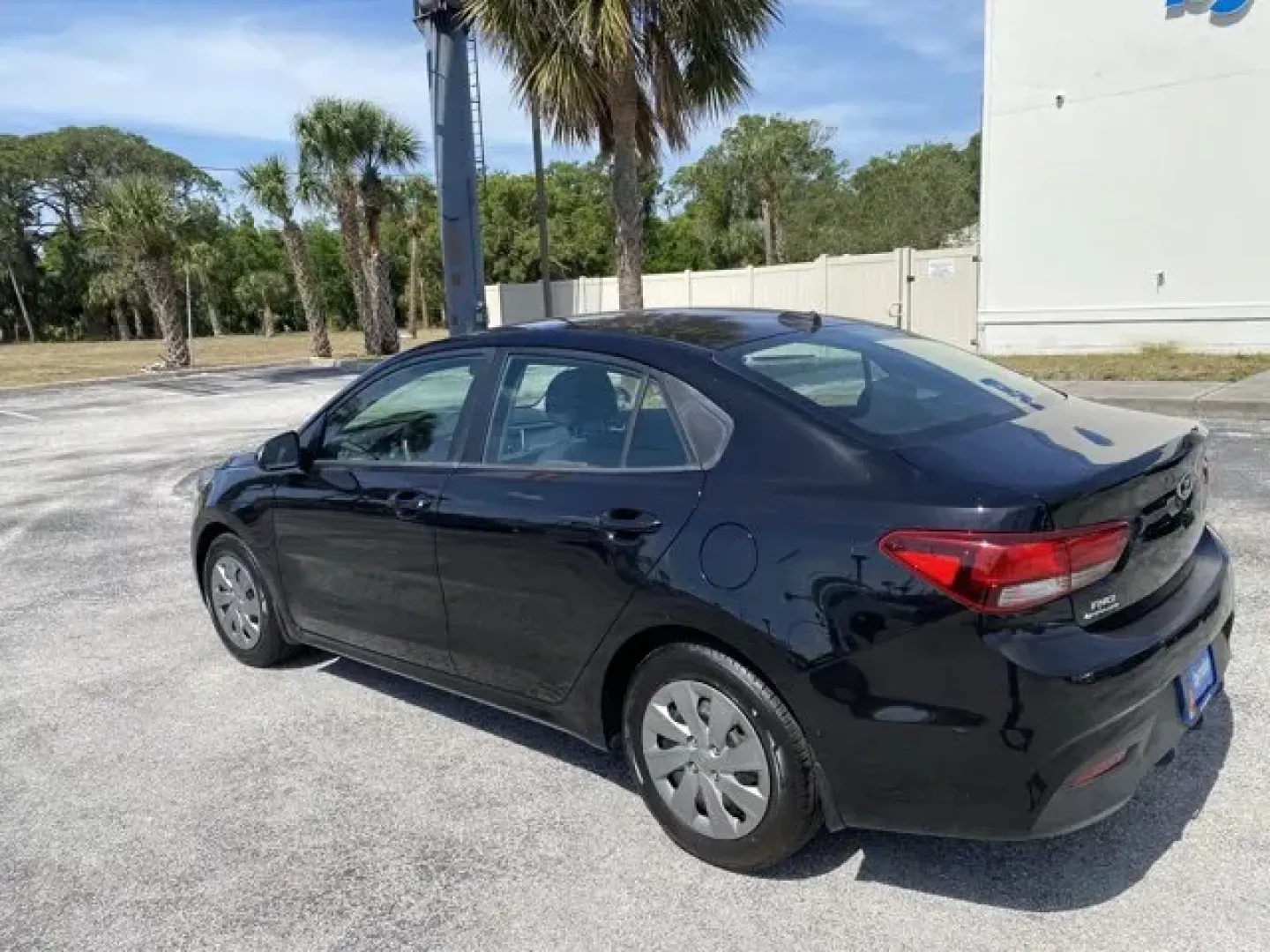 2020 Kia Rio (3KPA24AD2LE) with an Other engine, AUTOMATIC transmission, located at 8829 US Hwy 19, Port Richey, FL, 34668, (727) 264-1107, 28.285917, -82.717346 - Scores 41 Highway MPG and 33 City MPG! This Kia Rio boasts a Regular Unleaded I-4 1.6 L/98 engine powering this Variable transmission. REAR BUMPER APPLIQUE, CARPET FLOOR MAT, CARGO NET.* This Kia Rio Features the Following Options *BLACK, WOVEN CLOTH SEAT TRIM, AURORA BLACK, Woven Cloth Seat Trim, W - Photo#1