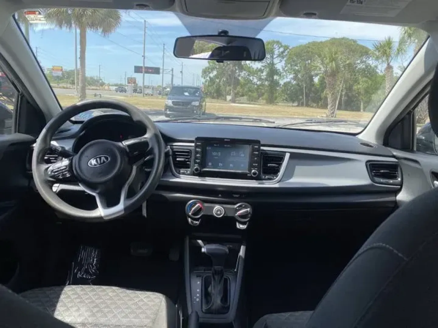 2020 Kia Rio (3KPA24AD2LE) with an Other engine, AUTOMATIC transmission, located at 8829 US Hwy 19, Port Richey, FL, 34668, (727) 264-1107, 28.285917, -82.717346 - Scores 41 Highway MPG and 33 City MPG! This Kia Rio boasts a Regular Unleaded I-4 1.6 L/98 engine powering this Variable transmission. REAR BUMPER APPLIQUE, CARPET FLOOR MAT, CARGO NET.* This Kia Rio Features the Following Options *BLACK, WOVEN CLOTH SEAT TRIM, AURORA BLACK, Woven Cloth Seat Trim, W - Photo#5