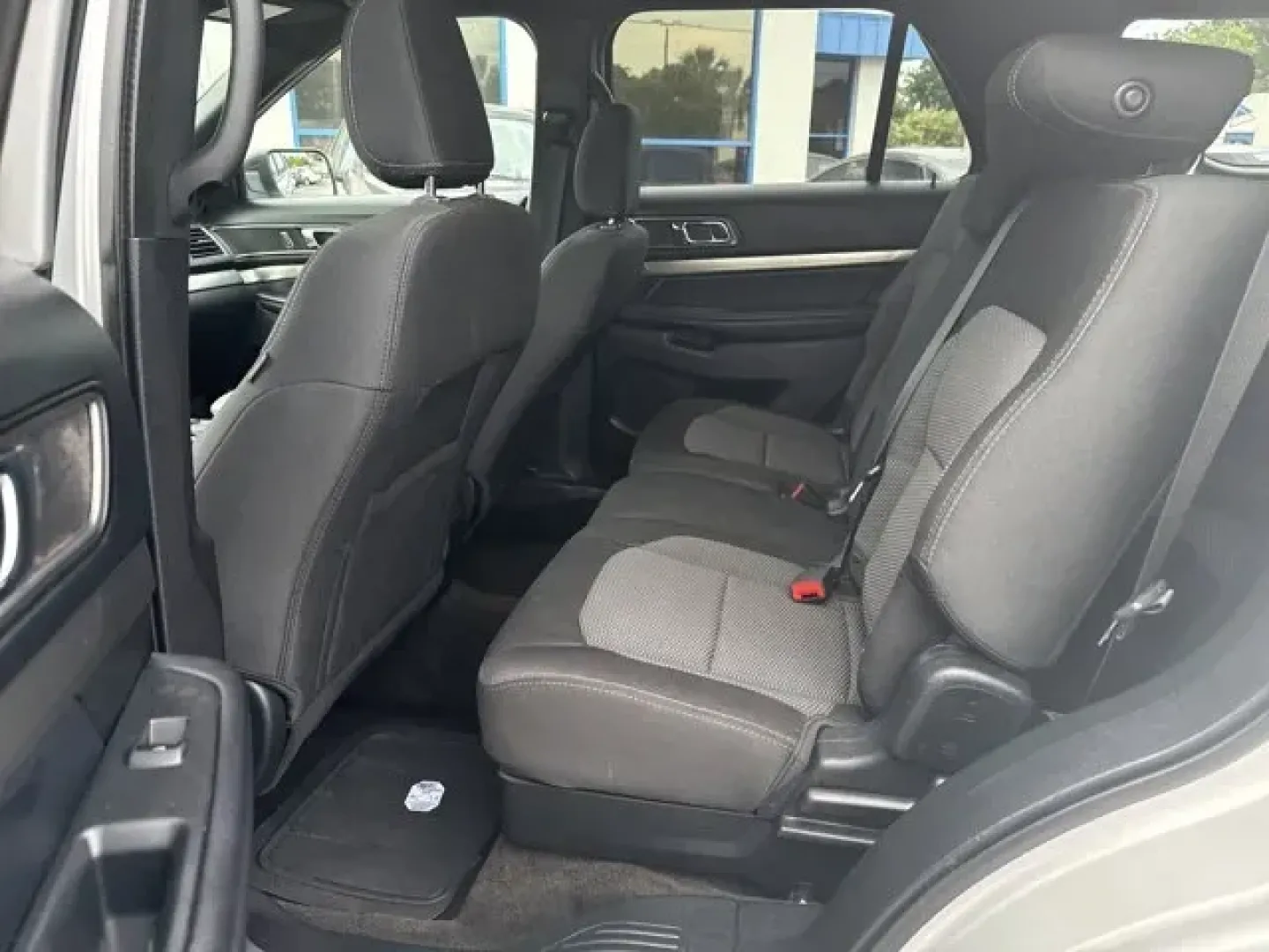 2018 Ford Explorer (1FM5K8D84JG) with an Other engine, AUTOMATIC transmission, located at 1285 Cassat Ave, Jacksonville, FL, 32205, (904) 425-3000, 30.299780, -81.732430 - KBB.com Brand Image Awards. Boasts 22 Highway MPG and 16 City MPG! This Ford Explorer delivers a Regular Unleaded V-6 3.5 L/213 engine powering this Automatic transmission. Valet Function, Trip computer, Transmission: 6-Speed SelectShift Automatic.* This Ford Explorer Features the Following Options - Photo#9