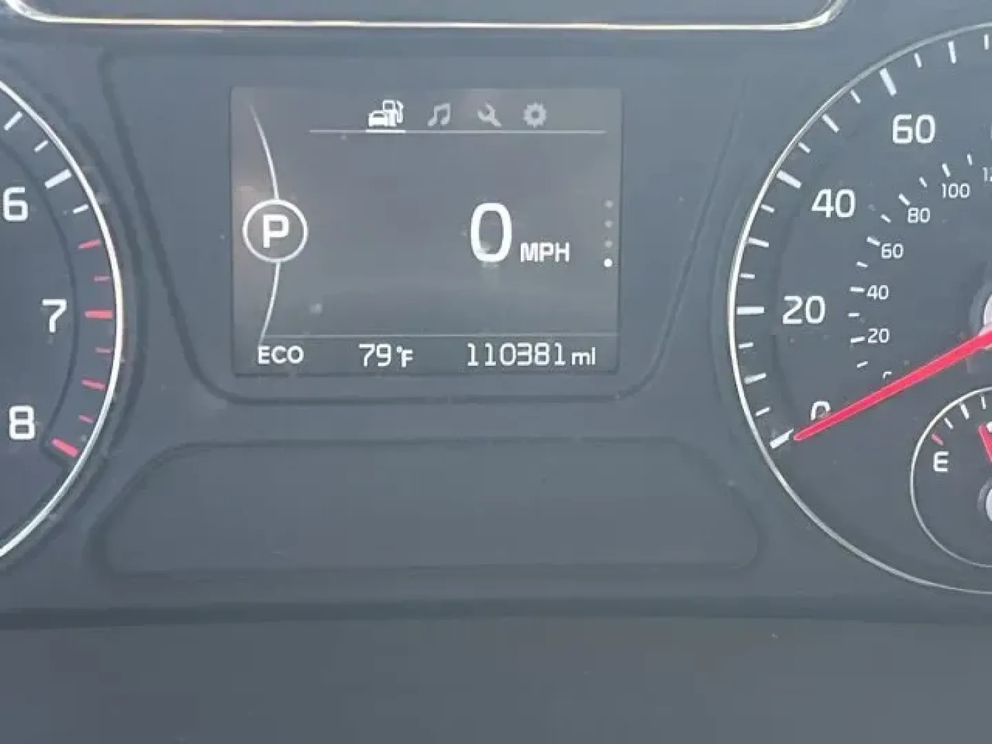 2017 Kia Sorento (5XYPG4A38HG) with an Other engine, AUTOMATIC transmission, located at 1285 Cassat Ave, Jacksonville, FL, 32205, (904) 425-3000, 30.299780, -81.732430 - KBB.com 10 Most Awarded Brands. Boasts 28 Highway MPG and 21 City MPG! This Kia Sorento boasts a Regular Unleaded I-4 2.4 L/144 engine powering this Automatic transmission. SNOW WHITE PEARL, CARPET FLOOR MATS (5 SEAT), YES Essentials Cloth Seat Trim.* This Kia Sorento Features the Following Options - Photo#15