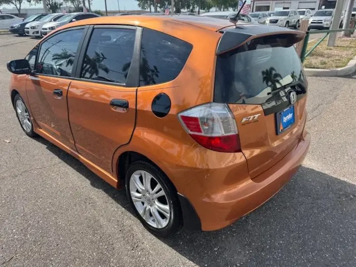 2011 Honda Fit (JHMGE8H58BC) with an Other engine, AUTOMATIC transmission, located at 7701 Park Blvd., Pinellas Park, FL, 33781, (727) 369-7777, 27.839552, -82.747284 - KBB.com Top 10 Coolest New Cars Under $18,000. Only 142,254 Miles! Scores 33 Highway MPG and 27 City MPG! This Honda Fit boasts a Gas I4 1.5L/91.4 engine powering this Automatic transmission. Vehicle Stability Assist (VSA) w/traction control, Torsion beam rear suspension, Tire pressure monitoring sy - Photo#3
