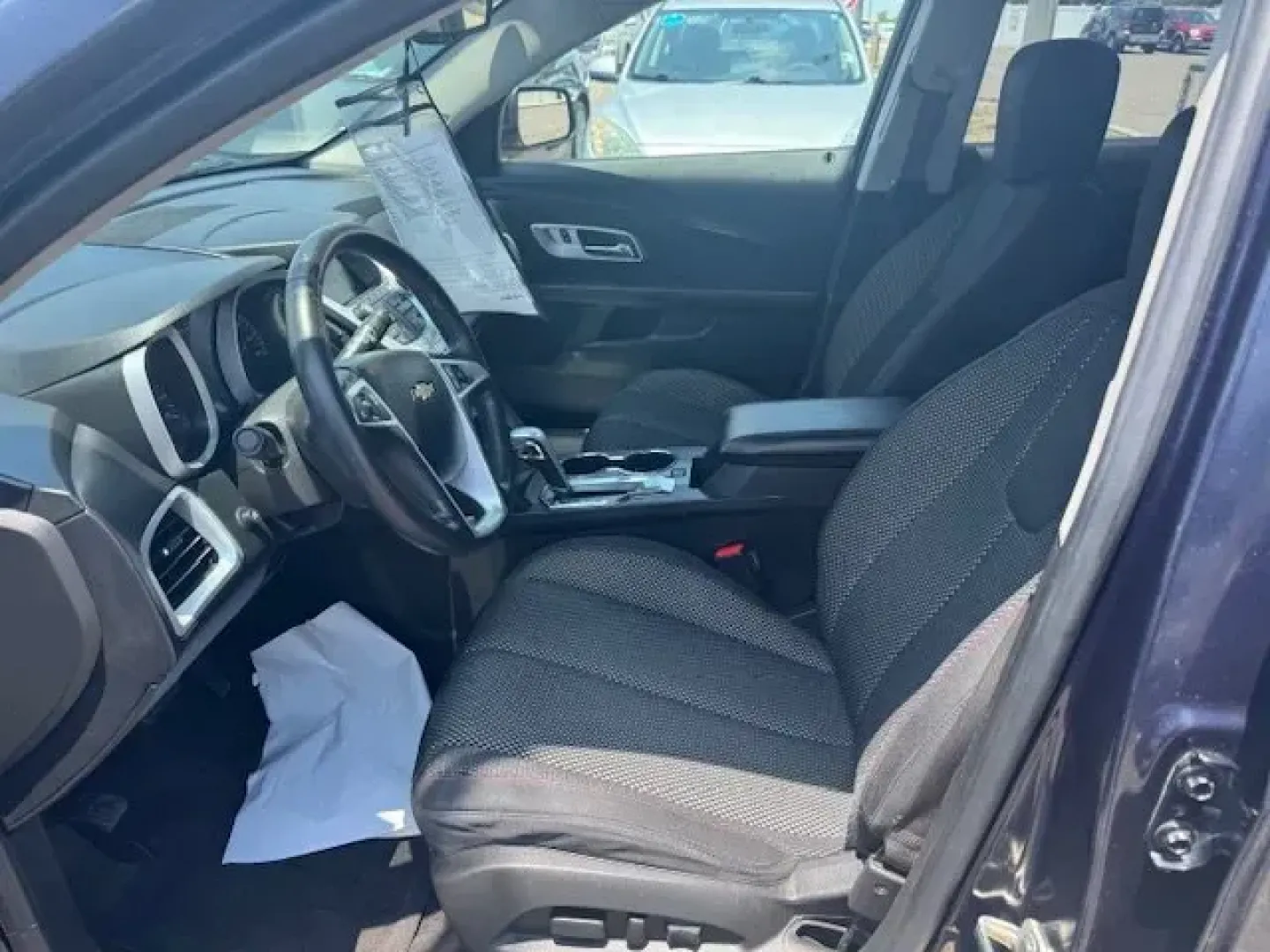 2015 Chevrolet Equinox (2GNALBEK2F6) with an Other engine, AUTOMATIC transmission, located at 7701 Park Blvd., Pinellas Park, FL, 33781, (727) 369-7777, 27.839552, -82.747284 - IIHS Top Safety Pick. Only 64,971 Miles! Scores 32 Highway MPG and 22 City MPG! This Chevrolet Equinox delivers a Gas I4 2.4/145 engine powering this Automatic transmission. WHEELS, 17 (43.2 CM) ALUMINUM (STD), TRANSMISSION, 6-SPEED AUTOMATIC WITH OVERDRIVE (STD), TIRES, P225/65R17 ALL-SEASON, BLACK - Photo#5