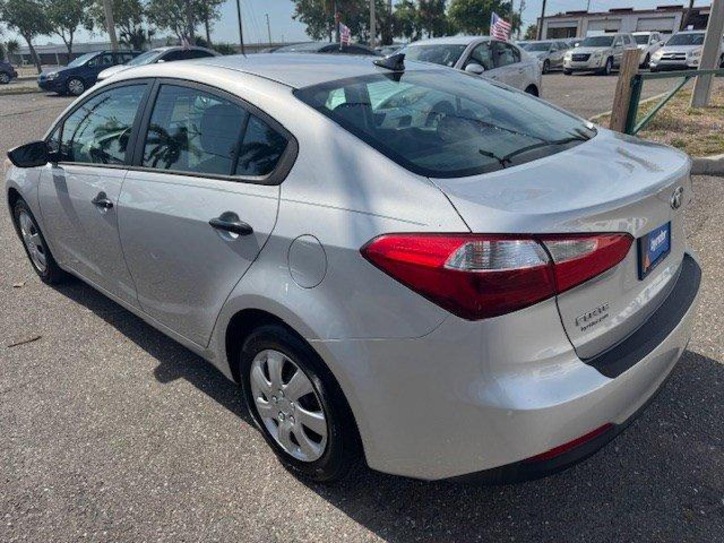 2016 Kia Forte (KNAFK4A66G5) with an Other engine, AUTOMATIC transmission, located at 7701 Park Blvd., Pinellas Park, FL, 33781, (727) 369-7777, 27.839552, -82.747284 - KBB.com 10 Best Used Compact Cars Under $15,000. Boasts 39 Highway MPG and 26 City MPG! This Kia Forte delivers a Regular Unleaded I-4 1.8 L/110 engine powering this Automatic transmission. SILKY SILVER, CARPETED FLOOR MATS, CARGO MAT.* This Kia Forte Features the Following Options *BLACK, CLOTH SEA - Photo#2
