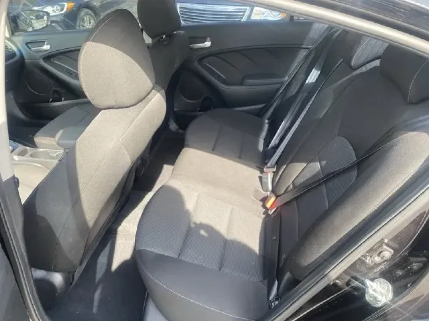 2018 Kia Forte (3KPFK4A71JE) with an Other engine, AUTOMATIC transmission, located at 8829 US Hwy 19, Port Richey, FL, 34668, (727) 264-1107, 28.285917, -82.717346 - Boasts 37 Highway MPG and 29 City MPG! This Kia Forte delivers a Regular Unleaded I-4 2.0 L/122 engine powering this Automatic transmission. CARPETED FLOOR MATS, BLACK, PREMIUM CLOTH SEAT TRIM, BLACK, CLOTH SEAT TRIM.* This Kia Forte Features the Following Options *AURORA BLACK, Window Grid Antenna, - Photo#6