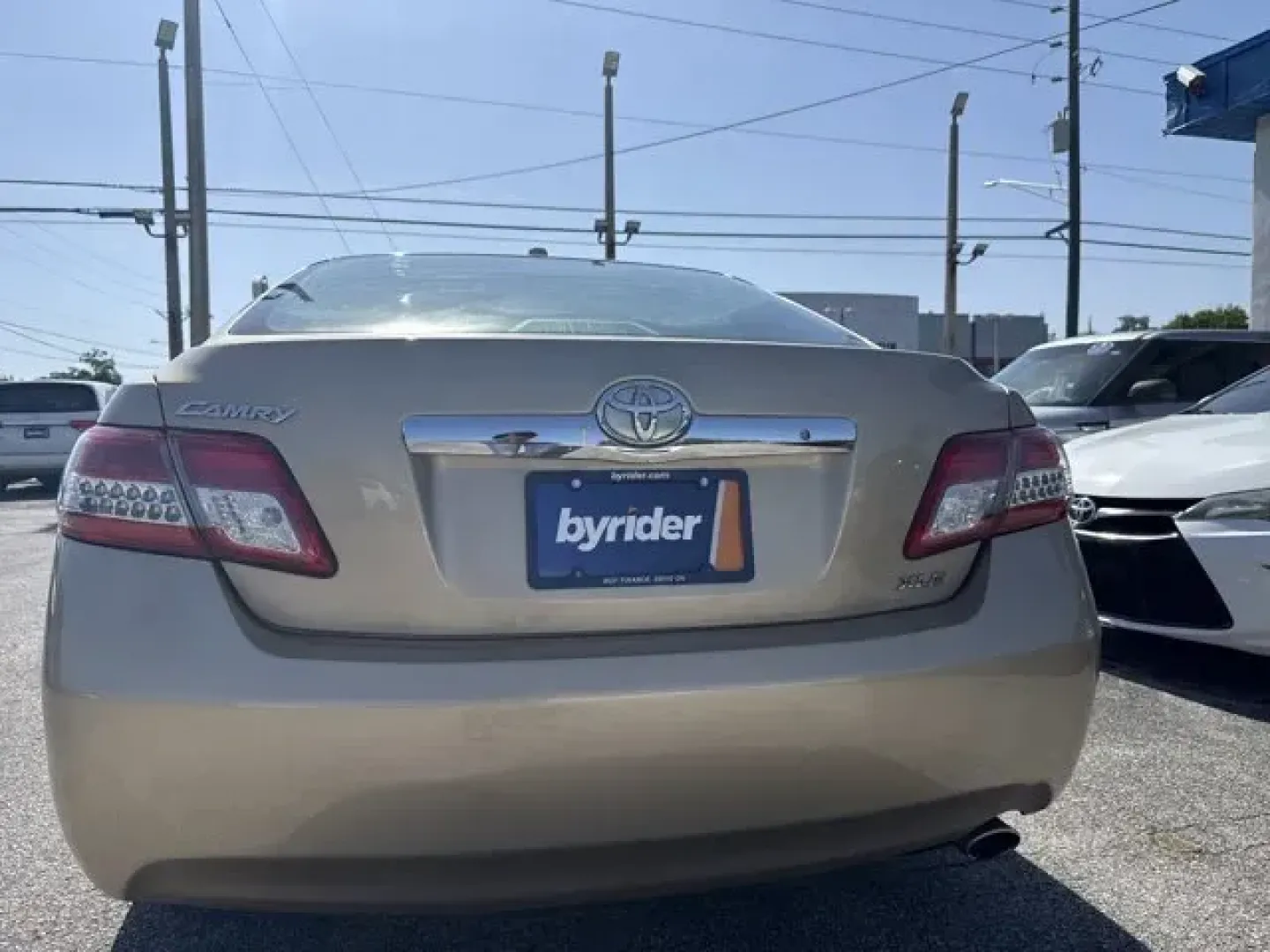 2011 Toyota Camry (4T1BF3EKXBU) with an Other engine, AUTOMATIC transmission, located at 1285 Cassat Ave, Jacksonville, FL, 32205, (904) 425-3000, 30.299780, -81.732430 - KBB.com 10 Best Used Family Cars Under $15,000. Only 115,318 Miles! Boasts 32 Highway MPG and 22 City MPG! This Toyota Camry boasts a Gas I4 2.5L/152 engine powering this Automatic transmission. Washer-linked variable intermittent windshield wipers -inc: mist cycle, Vehicle stability control -inc: o - Photo#4