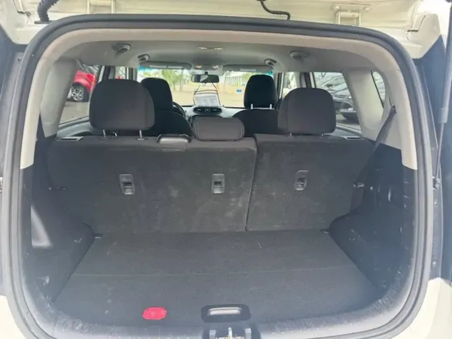 2019 Kia Soul (KNDJN2A22K7) with an Other engine, AUTOMATIC transmission, located at 7701 Park Blvd., Pinellas Park, FL, 33781, (727) 369-7777, 27.839552, -82.747284 - KBB.com 5-Year Cost to Own Awards. Delivers 31 Highway MPG and 26 City MPG! This Kia Soul boasts a Regular Unleaded I-4 1.6 L/97 engine powering this Automatic transmission. CLEAR WHITE, CARPETED FLOOR MAT, Wheels: 16 Alloy.*This Kia Soul Comes Equipped with These Options *Variable intermittent wipe - Photo#6