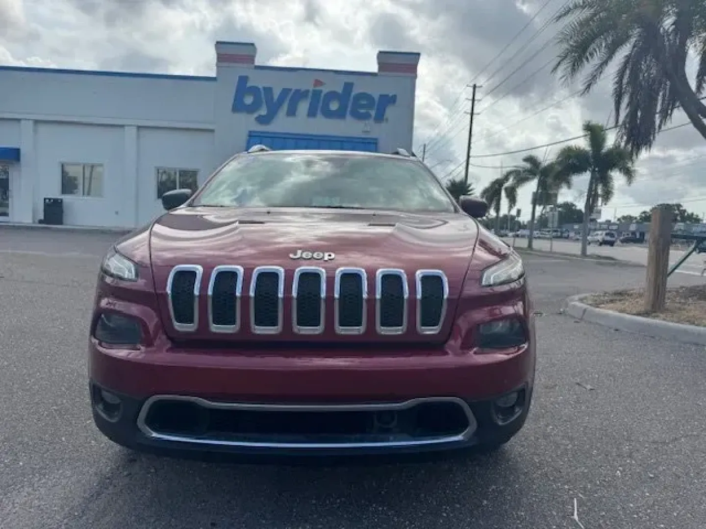 2017 Jeep Cherokee (1C4PJLDS9HW) with an Other engine, AUTOMATIC transmission, located at 7701 Park Blvd., Pinellas Park, FL, 33781, (727) 369-7777, 27.839552, -82.747284 - KBB.com 10 Most Awarded Brands. Boasts 29 Highway MPG and 21 City MPG! This Jeep Cherokee boasts a Regular Unleaded V-6 3.2 L/198 engine powering this Automatic transmission. WHEELS: 18 X 7 POLISHED ALUMINUM, TRANSMISSION: 9-SPEED 948TE AUTOMATIC (STD), TRAILER TOW GROUP -inc: 7 and 4 Pin Wiring H - Photo#1