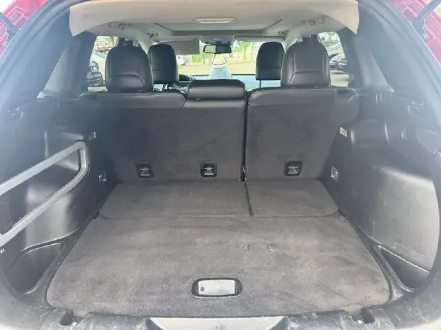 2017 Jeep Cherokee (1C4PJLDS9HW) with an Other engine, AUTOMATIC transmission, located at 7701 Park Blvd., Pinellas Park, FL, 33781, (727) 369-7777, 27.839552, -82.747284 - KBB.com 10 Most Awarded Brands. Boasts 29 Highway MPG and 21 City MPG! This Jeep Cherokee boasts a Regular Unleaded V-6 3.2 L/198 engine powering this Automatic transmission. WHEELS: 18 X 7 POLISHED ALUMINUM, TRANSMISSION: 9-SPEED 948TE AUTOMATIC (STD), TRAILER TOW GROUP -inc: 7 and 4 Pin Wiring H - Photo#6