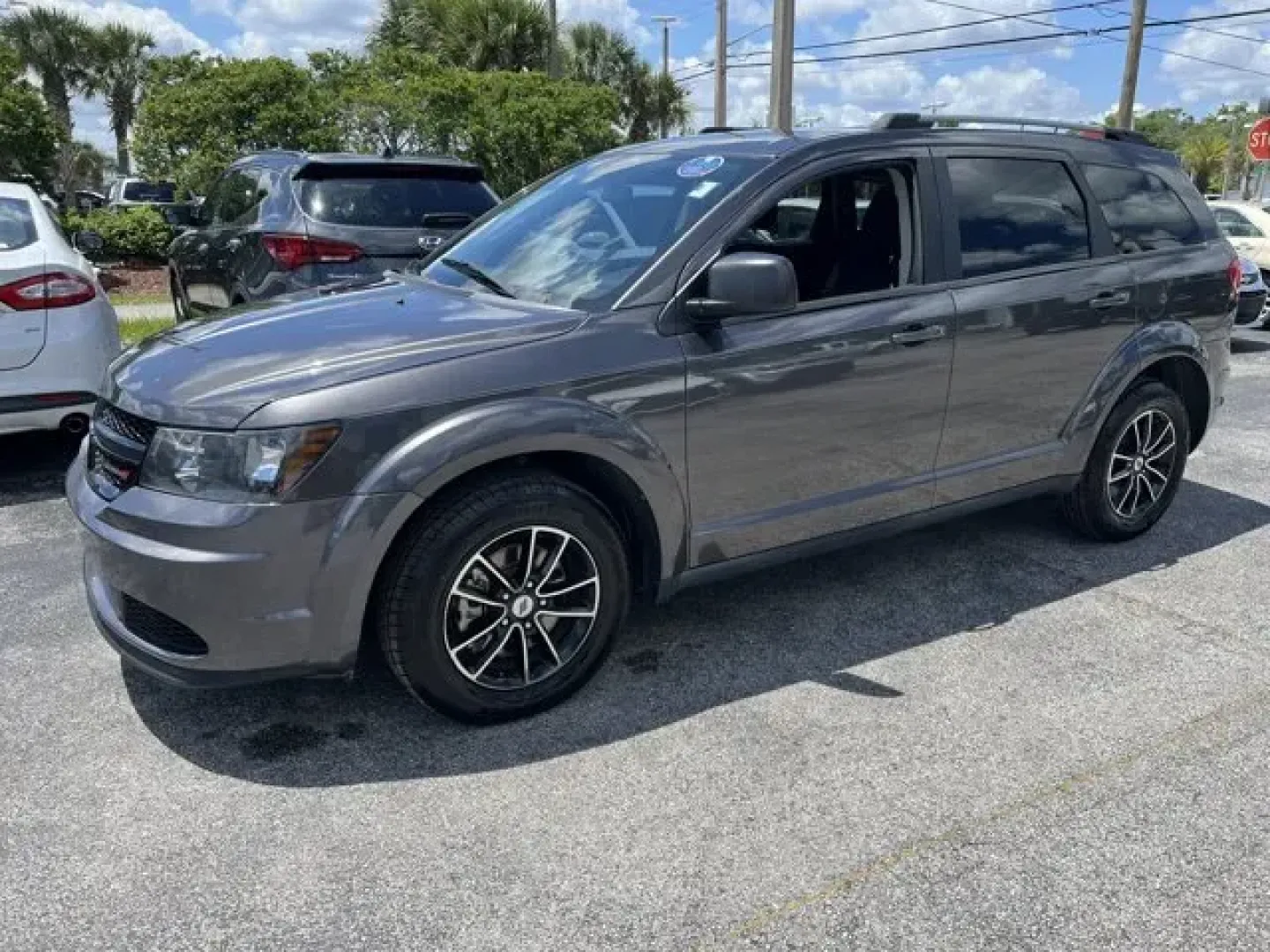 2018 Dodge Journey (3C4PDCAB8JT) with an Other engine, AUTOMATIC transmission, located at 1285 Cassat Ave, Jacksonville, FL, 32205, (904) 425-3000, 30.299780, -81.732430 - KBB.com 10 Most Affordable 3-Row Vehicles. Boasts 25 Highway MPG and 19 City MPG! This Dodge Journey delivers a Regular Unleaded I-4 2.4 L/144 engine powering this Automatic transmission. TRANSMISSION: 4-SPEED AUTOMATIC VLP (STD), QUICK ORDER PACKAGE 22F -inc: Engine: 2.4L I4 DOHC 16V Dual VVT, Tran - Photo#1