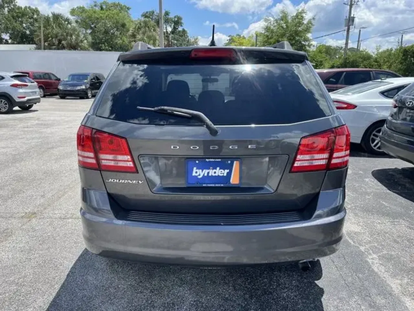 2018 Dodge Journey (3C4PDCAB8JT) with an Other engine, AUTOMATIC transmission, located at 1285 Cassat Ave, Jacksonville, FL, 32205, (904) 425-3000, 30.299780, -81.732430 - KBB.com 10 Most Affordable 3-Row Vehicles. Boasts 25 Highway MPG and 19 City MPG! This Dodge Journey delivers a Regular Unleaded I-4 2.4 L/144 engine powering this Automatic transmission. TRANSMISSION: 4-SPEED AUTOMATIC VLP (STD), QUICK ORDER PACKAGE 22F -inc: Engine: 2.4L I4 DOHC 16V Dual VVT, Tran - Photo#4