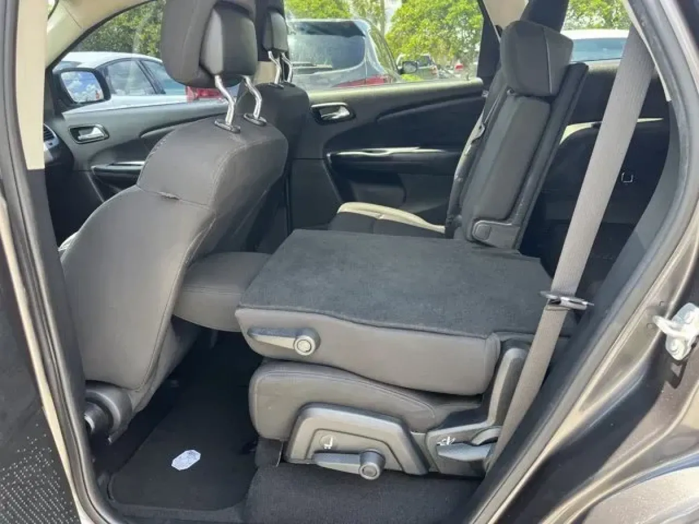 2018 Dodge Journey (3C4PDCAB8JT) with an Other engine, AUTOMATIC transmission, located at 1285 Cassat Ave, Jacksonville, FL, 32205, (904) 425-3000, 30.299780, -81.732430 - KBB.com 10 Most Affordable 3-Row Vehicles. Boasts 25 Highway MPG and 19 City MPG! This Dodge Journey delivers a Regular Unleaded I-4 2.4 L/144 engine powering this Automatic transmission. TRANSMISSION: 4-SPEED AUTOMATIC VLP (STD), QUICK ORDER PACKAGE 22F -inc: Engine: 2.4L I4 DOHC 16V Dual VVT, Tran - Photo#9