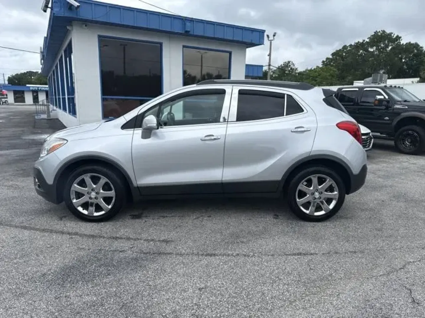 2016 Buick Encore (KL4CJCSB0GB) with an Other engine, AUTOMATIC transmission, located at 1285 Cassat Ave, Jacksonville, FL, 32205, (904) 425-3000, 30.299780, -81.732430 - IIHS Top Safety Pick with optional front crash prevention. Only 85,681 Miles! Scores 33 Highway MPG and 25 City MPG! This Buick Encore delivers a Turbocharged I4 1.4/83 engine powering this Automatic transmission. WHEELS, 18 (45.7 CM) 7-SPOKE CHROMED ALUMINUM, TRANSMISSION, 6-SPEED AUTOMATIC, ELECTR - Photo#2