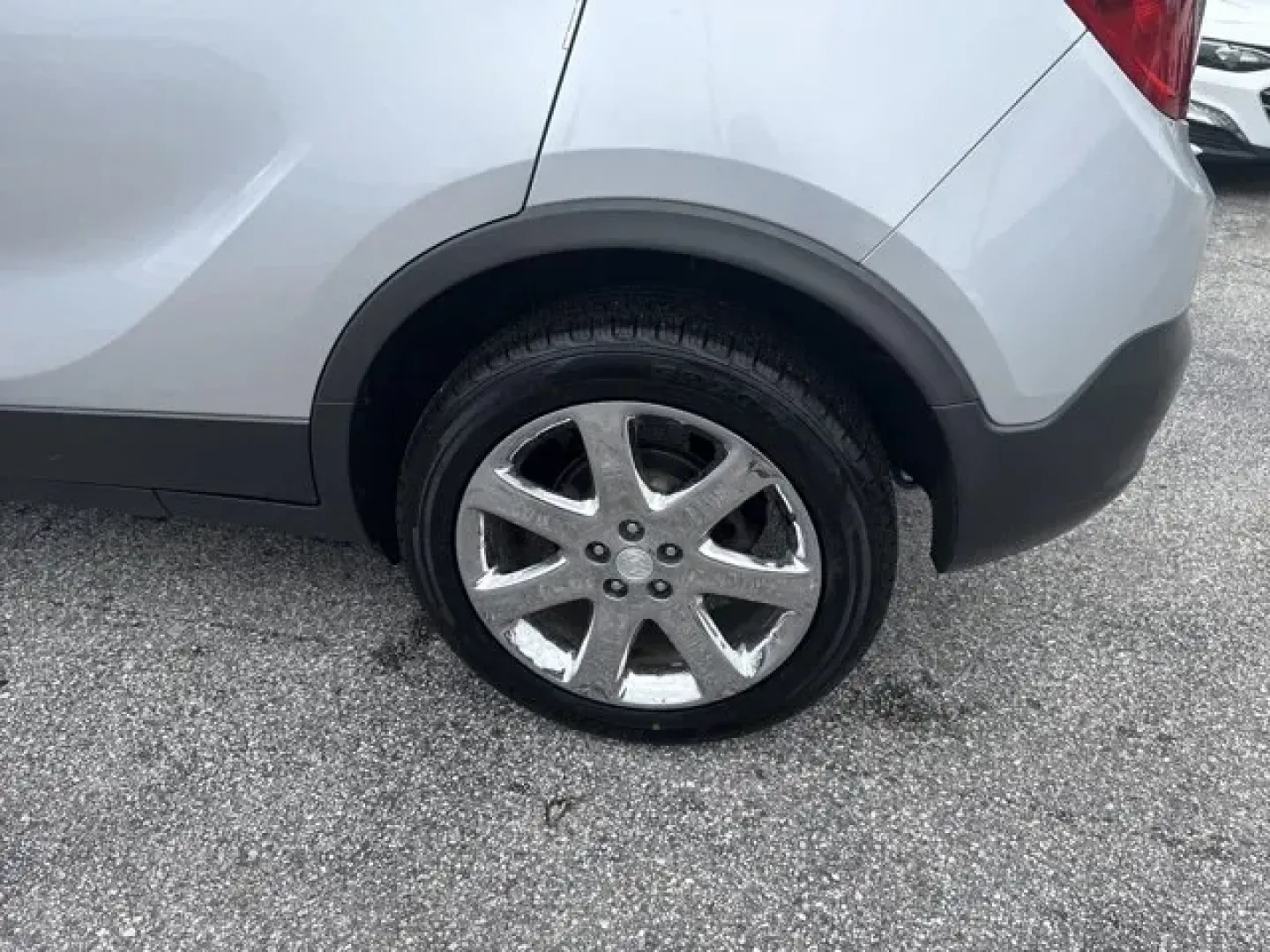 2016 Buick Encore (KL4CJCSB0GB) with an Other engine, AUTOMATIC transmission, located at 1285 Cassat Ave, Jacksonville, FL, 32205, (904) 425-3000, 30.299780, -81.732430 - IIHS Top Safety Pick with optional front crash prevention. Only 85,681 Miles! Scores 33 Highway MPG and 25 City MPG! This Buick Encore delivers a Turbocharged I4 1.4/83 engine powering this Automatic transmission. WHEELS, 18 (45.7 CM) 7-SPOKE CHROMED ALUMINUM, TRANSMISSION, 6-SPEED AUTOMATIC, ELECTR - Photo#5