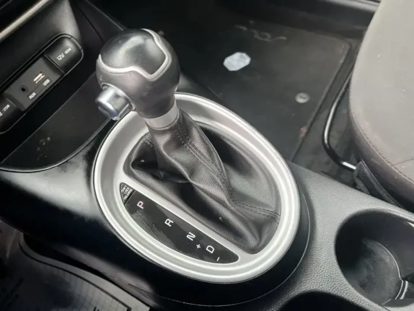 2016 Kia Soul (KNDJN2A29G7) with an Other engine, AUTOMATIC transmission, located at 1285 Cassat Ave, Jacksonville, FL, 32205, (904) 425-3000, 30.299780, -81.732430 - IIHS Top Safety Pick. Delivers 30 Highway MPG and 24 City MPG! This Kia Soul delivers a Regular Unleaded I-4 1.6 L/97 engine powering this Automatic transmission. GRAY 2-TONE, CLOTH SEAT TRIM, CARPETED FLOOR MATS, CARGO NET.*This Kia Soul Comes Equipped with These Options *BRIGHT SILVER, Wheels: 16 - Photo#13