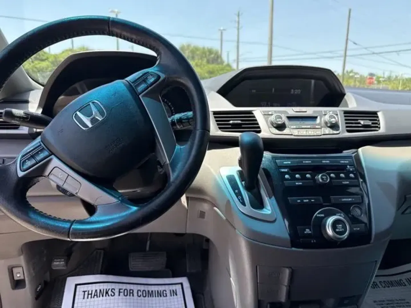 2013 Honda Odyssey (5FNRL5H68DB) with an Other engine, AUTOMATIC transmission, located at 1285 Cassat Ave, Jacksonville, FL, 32205, (904) 425-3000, 30.299780, -81.732430 - KBB.com 10 Best Family Cars. Only 134,895 Miles! Boasts 27 Highway MPG and 18 City MPG! This Honda Odyssey boasts a Gas V6 3.5L/212 engine powering this Automatic transmission. XM Radio (subscription required), Wide-mode adjustable 2nd-row seats -inc: leather trimmed outboard seats, multi-function c - Photo#12