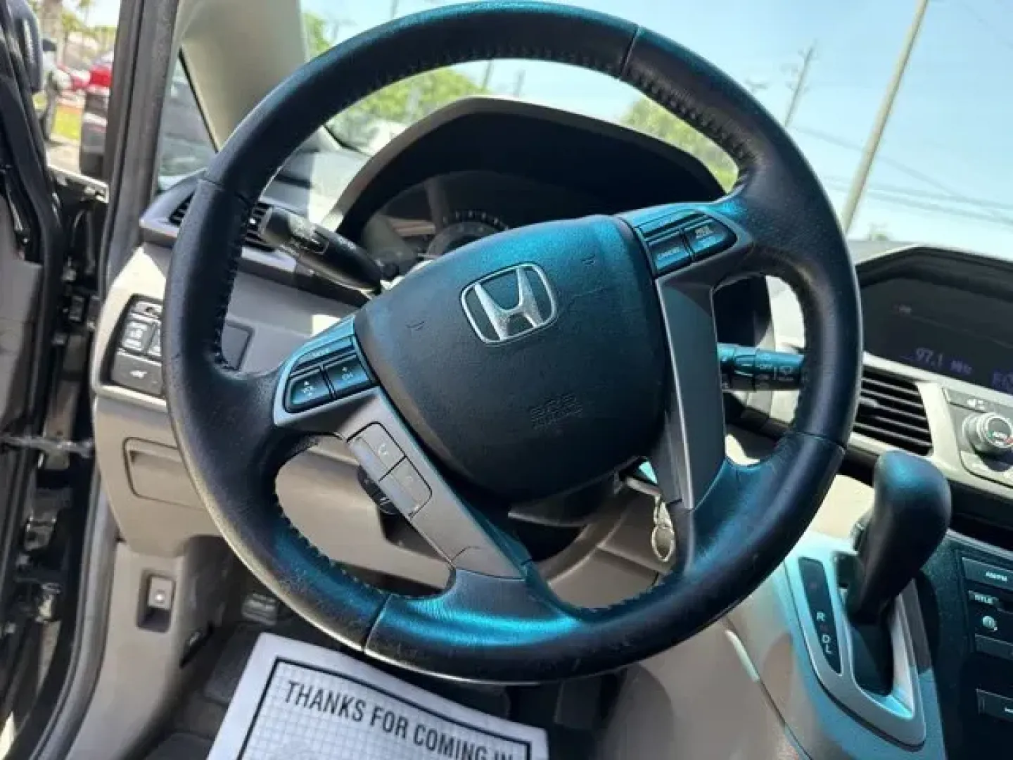 2013 Honda Odyssey (5FNRL5H68DB) with an Other engine, AUTOMATIC transmission, located at 1285 Cassat Ave, Jacksonville, FL, 32205, (904) 425-3000, 30.299780, -81.732430 - KBB.com 10 Best Family Cars. Only 134,895 Miles! Boasts 27 Highway MPG and 18 City MPG! This Honda Odyssey boasts a Gas V6 3.5L/212 engine powering this Automatic transmission. XM Radio (subscription required), Wide-mode adjustable 2nd-row seats -inc: leather trimmed outboard seats, multi-function c - Photo#13