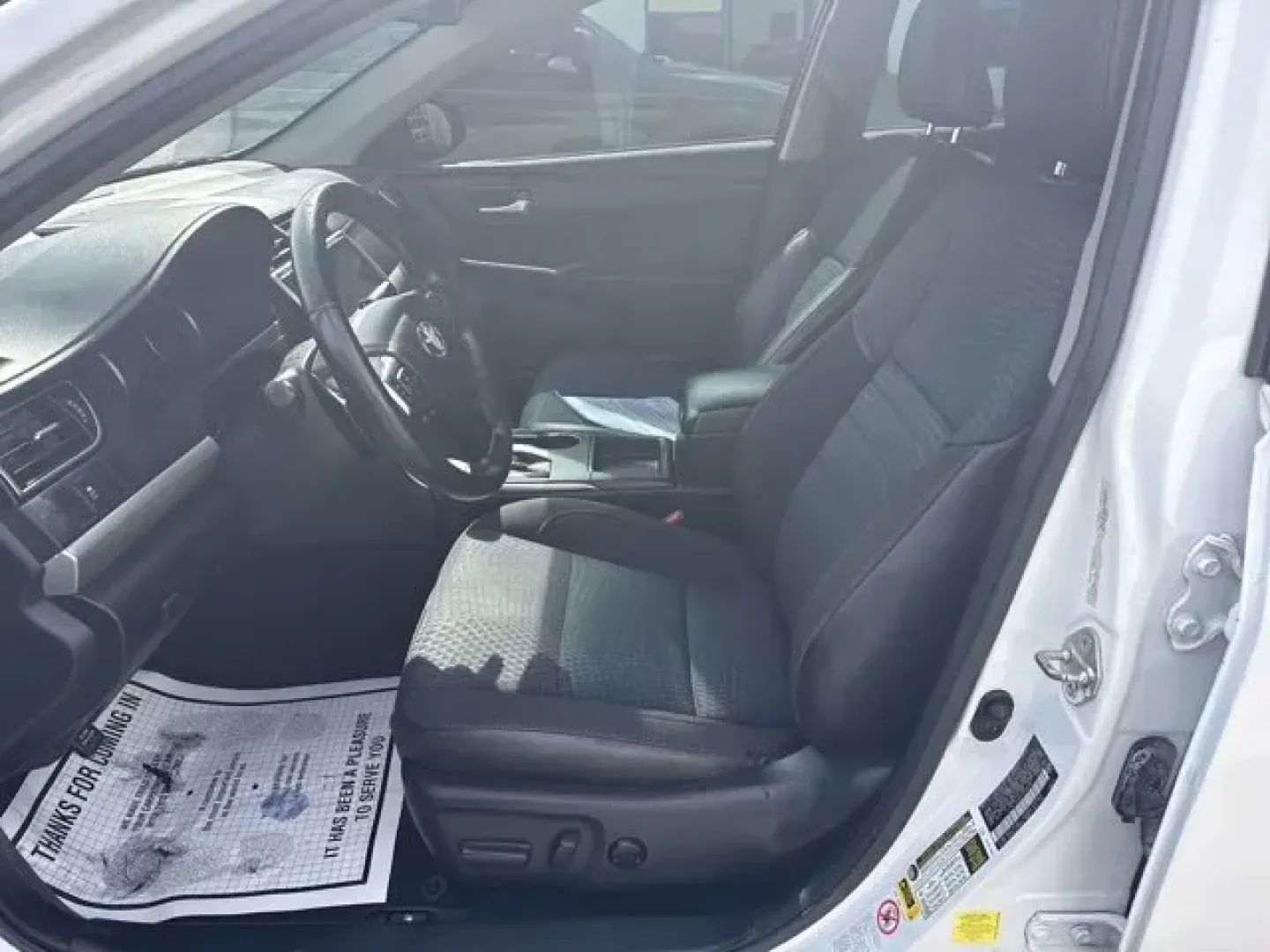 2015 Toyota Camry (4T1BF1FK5FU) with an Other engine, AUTOMATIC transmission, located at 1285 Cassat Ave, Jacksonville, FL, 32205, (904) 425-3000, 30.299780, -81.732430 - KBB.com 10 Most Comfortable Cars Under $30,000. Delivers 35 Highway MPG and 25 City MPG! This Toyota Camry boasts a Regular Unleaded I-4 2.5 L/152 engine powering this Automatic transmission. Window Grid Antenna, Variable intermittent wipers, Valet Function.* This Toyota Camry Features the Following - Photo#9