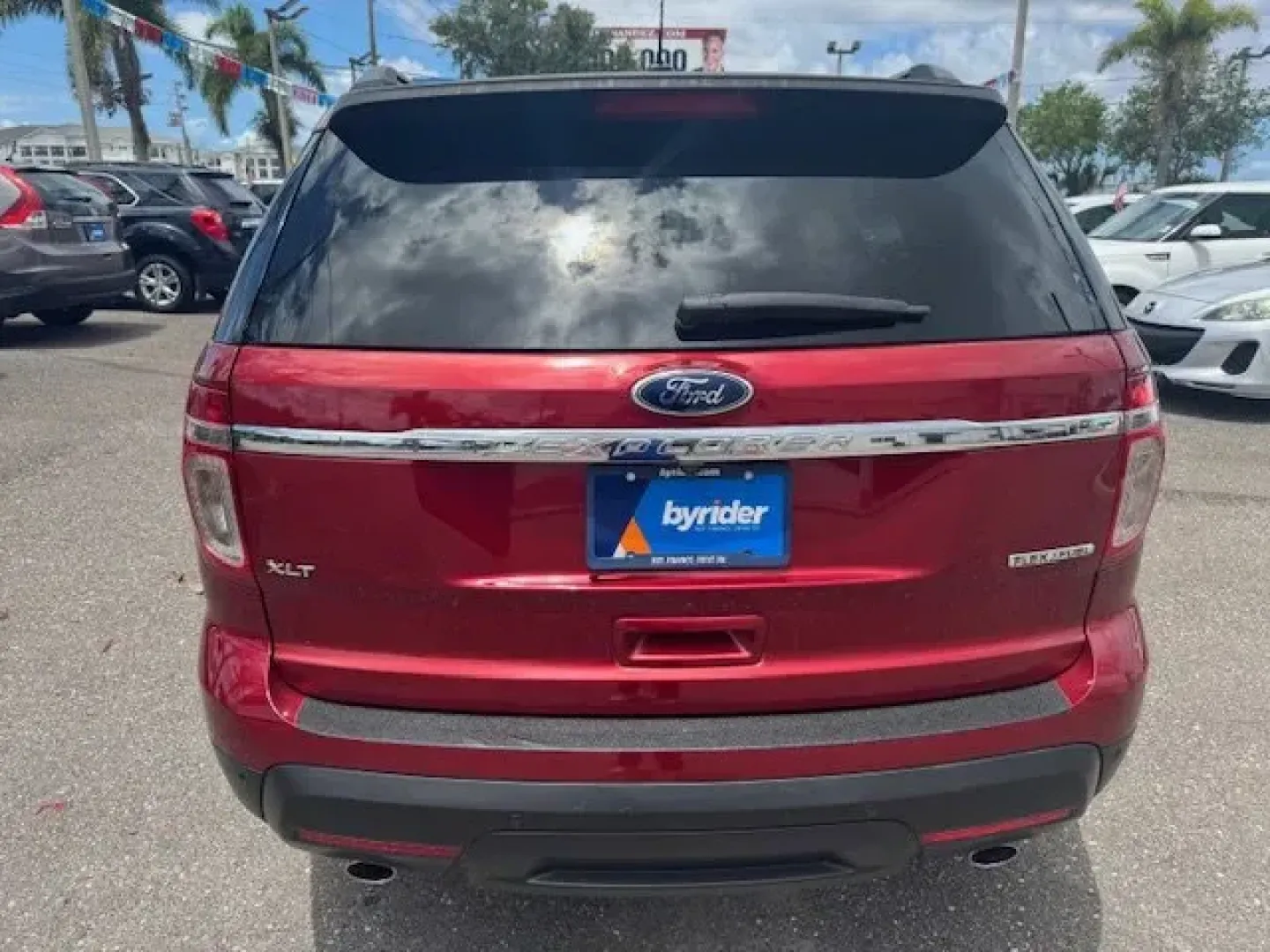 2013 Ford Explorer (1FM5K7D85DG) with an Other engine, AUTOMATIC transmission, located at 7701 Park Blvd., Pinellas Park, FL, 33781, (727) 369-7777, 27.839552, -82.747284 - Ward's 10 Best Engines. Only 138,219 Miles! Delivers 24 Highway MPG and 17 City MPG! This Ford Explorer delivers a Gas V6 3.5L/213 engine powering this Automatic transmission. Upper body-color/lower black front/rear bumpers, Unique cloth front bucket seats -inc: 6-way pwr seats, manual lumbar and - Photo#4