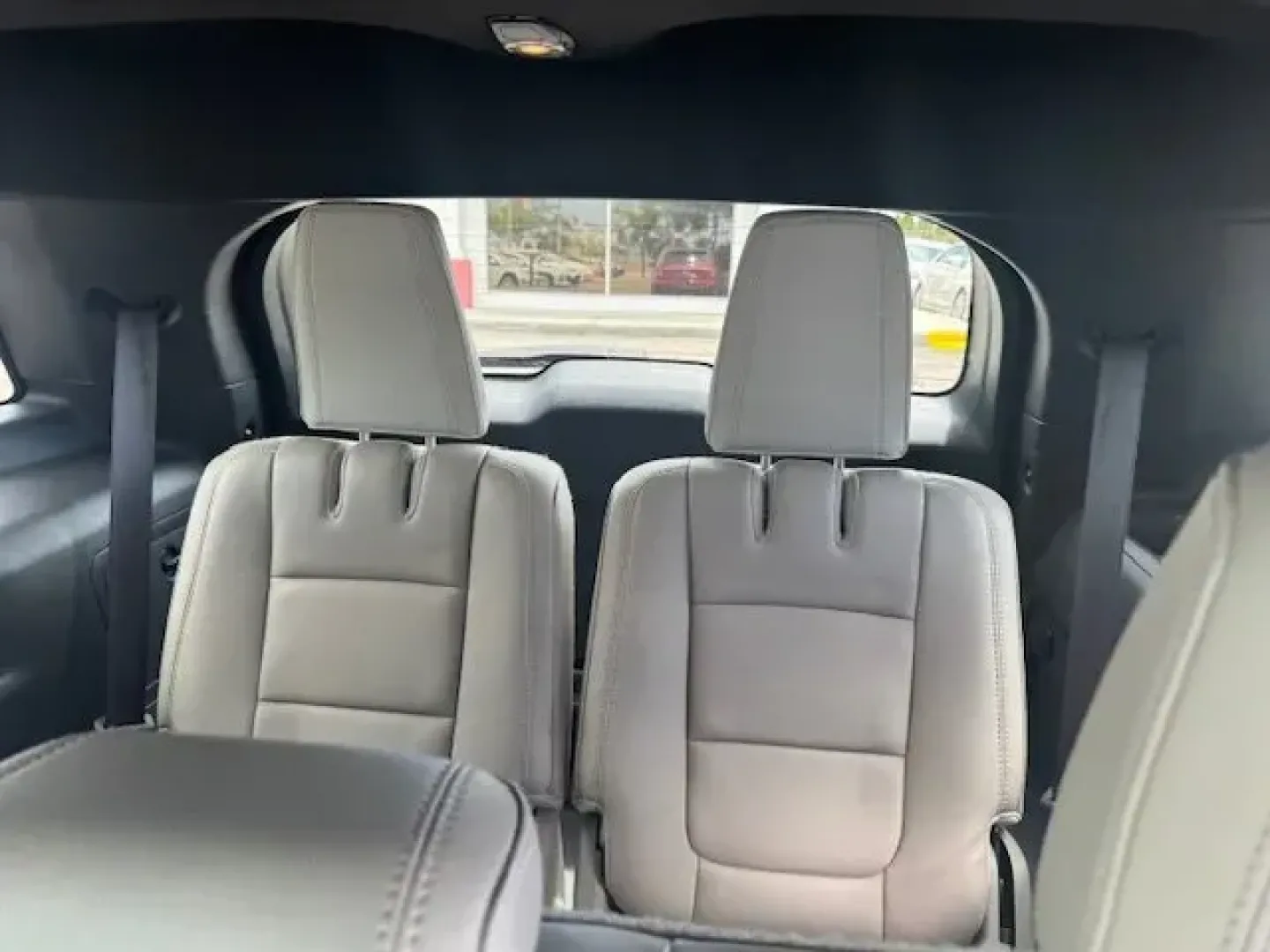 2013 Ford Explorer (1FM5K7D85DG) with an Other engine, AUTOMATIC transmission, located at 7701 Park Blvd., Pinellas Park, FL, 33781, (727) 369-7777, 27.839552, -82.747284 - Ward's 10 Best Engines. Only 138,219 Miles! Delivers 24 Highway MPG and 17 City MPG! This Ford Explorer delivers a Gas V6 3.5L/213 engine powering this Automatic transmission. Upper body-color/lower black front/rear bumpers, Unique cloth front bucket seats -inc: 6-way pwr seats, manual lumbar and - Photo#7