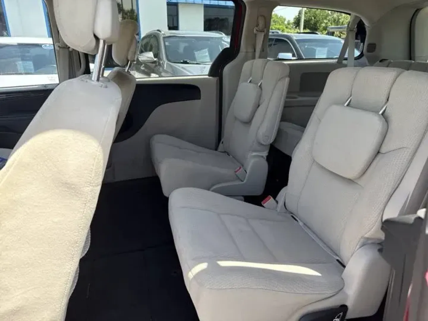 2015 Dodge Grand Caravan (2C4RDGBG9FR) with an Other engine, AUTOMATIC transmission, located at 1285 Cassat Ave, Jacksonville, FL, 32205, (904) 425-3000, 30.299780, -81.732430 - Only 95,646 Miles! Scores 25 Highway MPG and 17 City MPG! This Dodge Grand Caravan delivers a Regular Unleaded V-6 3.6 L/220 engine powering this Automatic transmission. WHEELS: 17 X 6.5 STEEL (STD), UCONNECT HANDS-FREE GROUP -inc: Remote USB Port, Bluetooth Streaming Audio, Leather Wrapped Steering - Photo#10