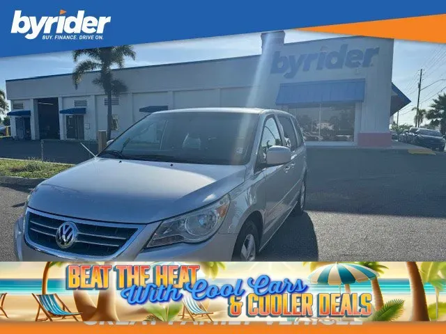 photo of 2010 Volkswagen Routan 