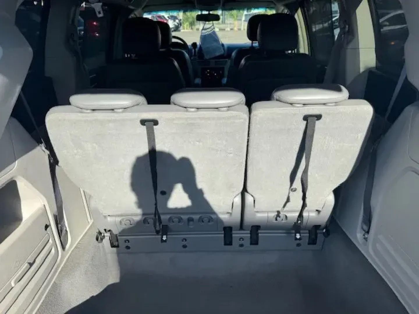 2010 Volkswagen Routan (2V4RW3D1XAR) with an Other engine, AUTOMATIC transmission, located at 7701 Park Blvd., Pinellas Park, FL, 33781, (727) 369-7777, 27.839552, -82.747284 - Discover your next adventure with the 2010 Volkswagen Routan, a versatile and spacious van perfect for growing families or weekend road trips. Whether you're planning a day at the beach or simply need a reliable vehicle for long commutes, this well-maintained Routan combines comfort, utility, and st - Photo#8