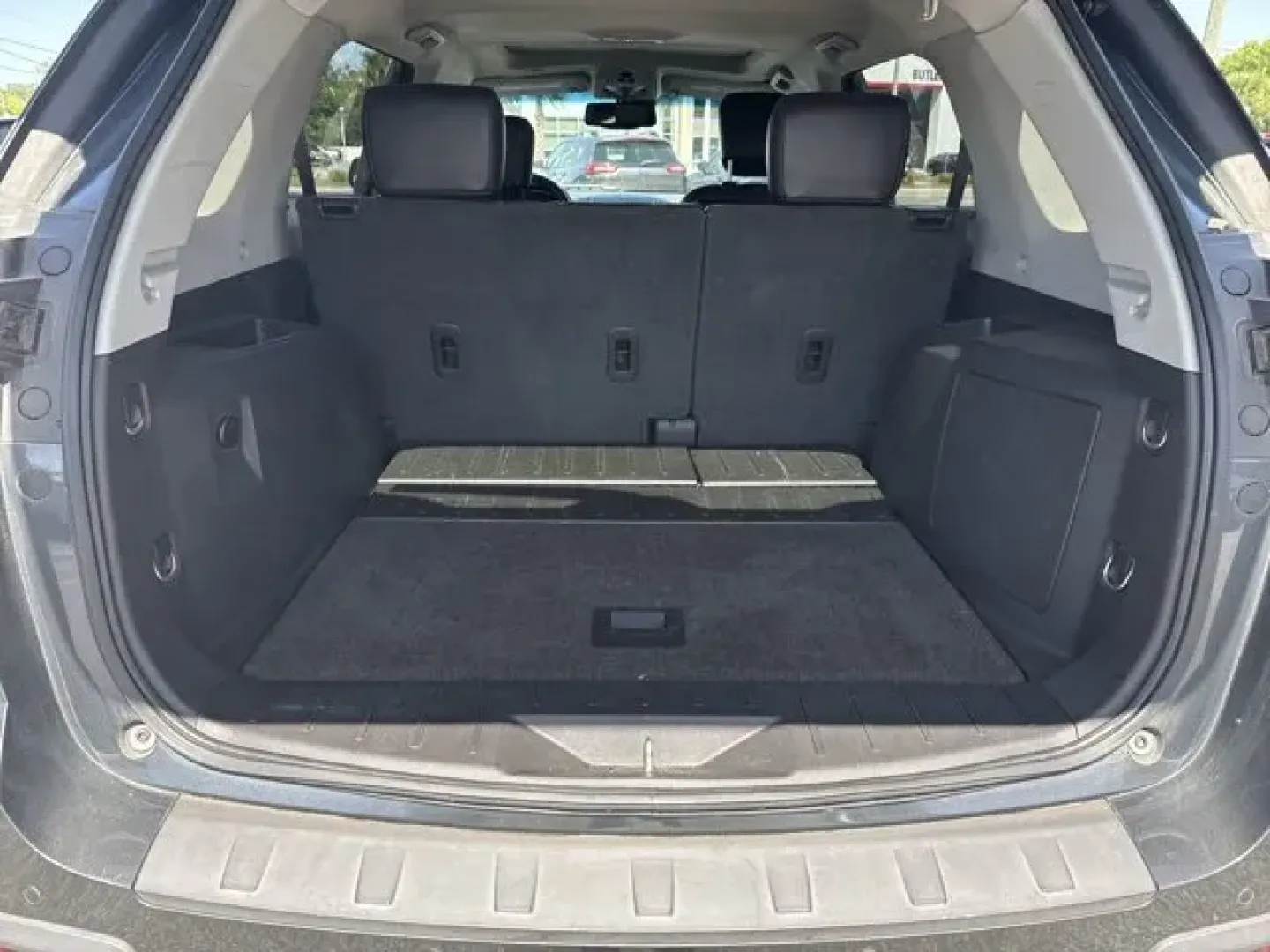 2010 GMC Terrain (2CTALHEW0A6) with an Other engine, AUTOMATIC transmission, located at 1285 Cassat Ave, Jacksonville, FL, 32205, (904) 425-3000, 30.299780, -81.732430 - Only 115,991 Miles! Boasts 32 Highway MPG and 22 City MPG! This GMC Terrain delivers a Gas I4 2.4/146.5 engine powering this Automatic transmission. WHEELS, 4 - 18 X 7.5 (45.7 CM X 19.1 CM) BRIGHT MACHINED ALUMINUM (STD), TRANSMISSION, 6-SPEED AUTOMATIC (STD), TIRES, P235/55R18 ALL-SEASON, BLACKWALL - Photo#7