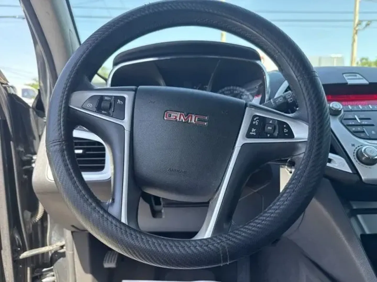 2010 GMC Terrain (2CTALHEW0A6) with an Other engine, AUTOMATIC transmission, located at 1285 Cassat Ave, Jacksonville, FL, 32205, (904) 425-3000, 30.299780, -81.732430 - Only 115,991 Miles! Boasts 32 Highway MPG and 22 City MPG! This GMC Terrain delivers a Gas I4 2.4/146.5 engine powering this Automatic transmission. WHEELS, 4 - 18 X 7.5 (45.7 CM X 19.1 CM) BRIGHT MACHINED ALUMINUM (STD), TRANSMISSION, 6-SPEED AUTOMATIC (STD), TIRES, P235/55R18 ALL-SEASON, BLACKWALL - Photo#12