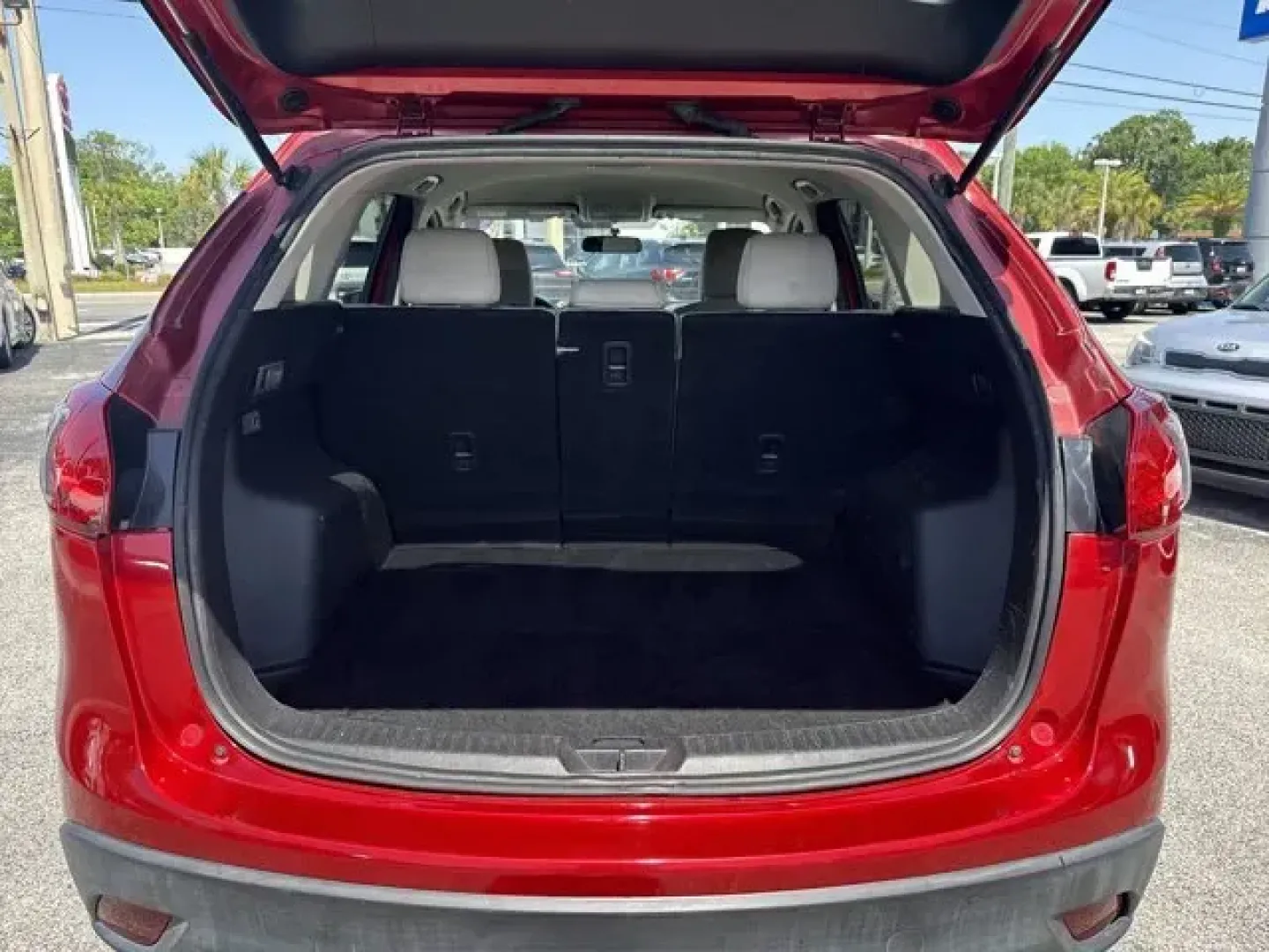 2015 Mazda CX-5 (JM3KE2CY1F0) with an Other engine, AUTOMATIC transmission, located at 1285 Cassat Ave, Jacksonville, FL, 32205, (904) 425-3000, 30.299780, -81.732430 - IIHS Top Safety Pick+. Boasts 32 Highway MPG and 25 City MPG! This Mazda CX-5 delivers a Regular Unleaded I-4 2.5 L/152 engine powering this Automatic transmission. WHEEL LOCKS, SOUL RED METALLIC PAINT, Wheels: 17 x 7J Aluminum Alloy.*This Mazda CX-5 Comes Equipped with These Options *Wheels w/Silve - Photo#7