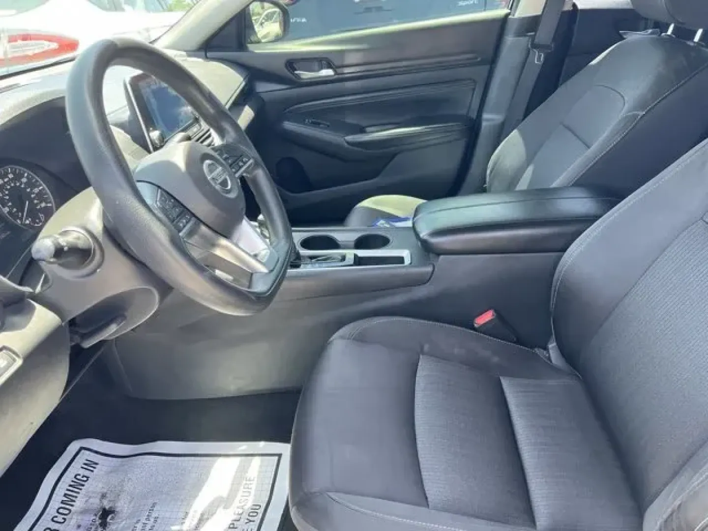2020 Nissan Altima (1N4BL4BV3LC) with an Other engine, AUTOMATIC transmission, located at 1285 Cassat Ave, Jacksonville, FL, 32205, (904) 425-3000, 30.299780, -81.732430 - Scores 39 Highway MPG and 28 City MPG! This Nissan Altima boasts a Regular Unleaded I-4 2.5 L/152 engine powering this Variable transmission. SUPER BLACK, CHARCOAL, CLOTH SEAT TRIM, Window Grid Diversity Antenna.* This Nissan Altima Features the Following Options *Vinyl Door Trim Insert, Valet Funct - Photo#8