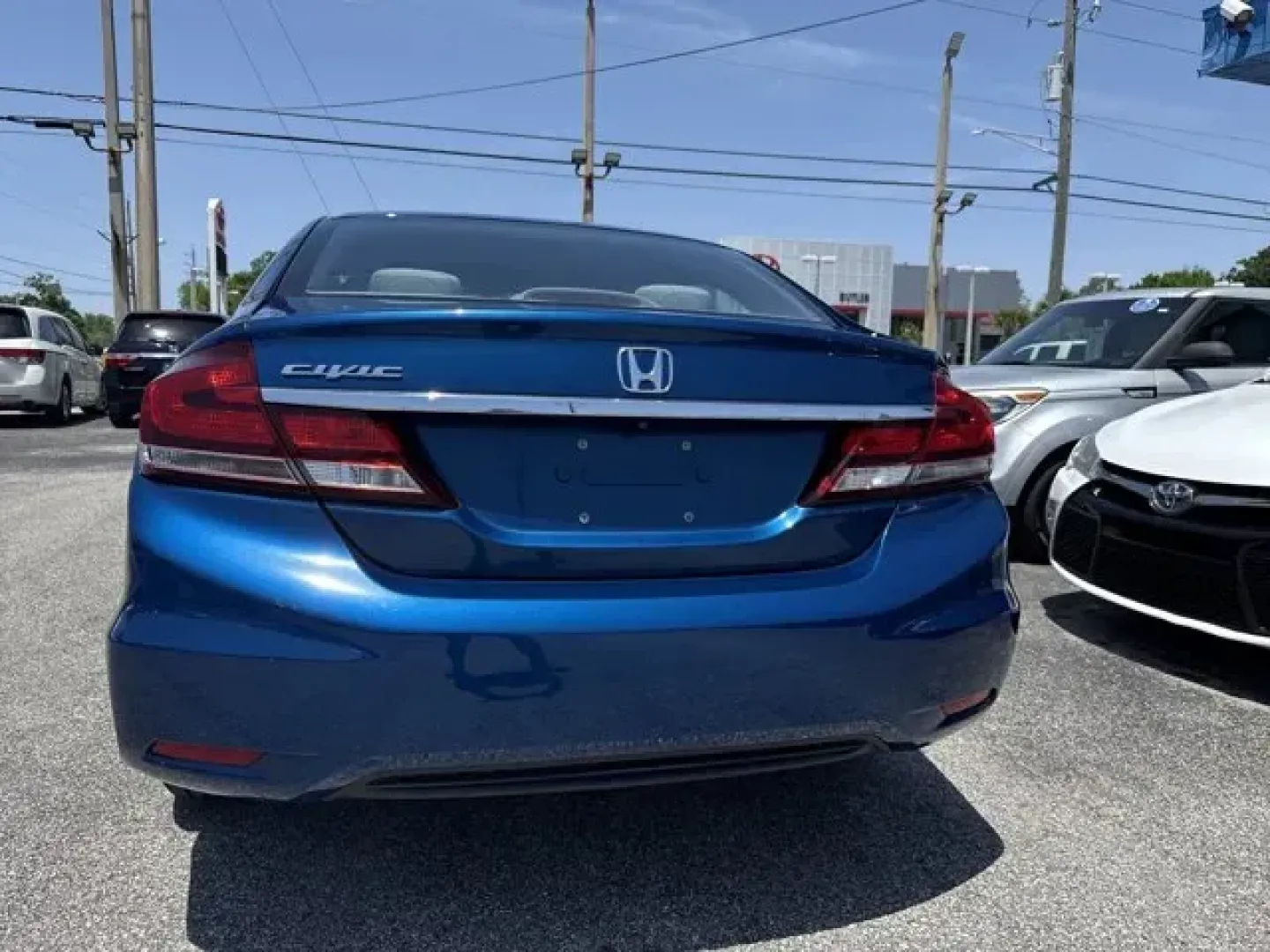 2014 Honda Civic Sedan (2HGFB2F86EH) with an Other engine, AUTOMATIC transmission, located at 1285 Cassat Ave, Jacksonville, FL, 32205, (904) 425-3000, 30.299780, -81.732430 - IIHS Top Safety Pick+. Delivers 39 Highway MPG and 30 City MPG! This Honda Civic Sedan boasts a Regular Unleaded I-4 1.8 L/110 engine powering this Variable transmission. Window Grid Antenna, Wheels: 16 Alloy, Wheels w/Machined Accents.* This Honda Civic Sedan Features the Following Options *VSA Ele - Photo#5