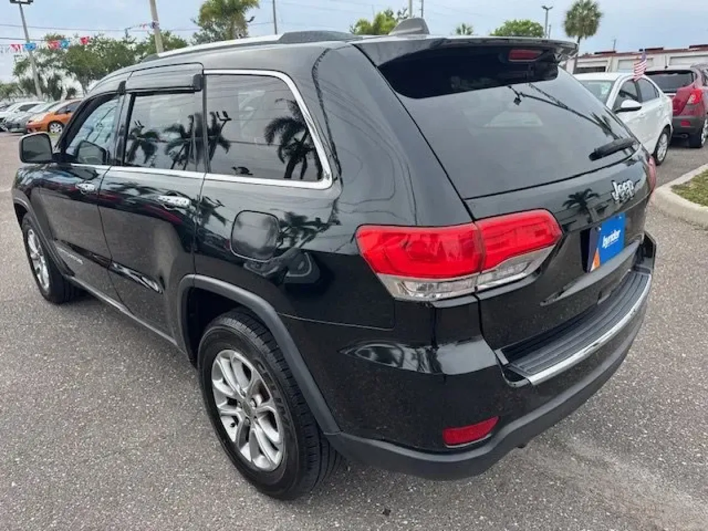2014 Jeep Grand Cherokee (1C4RJEBG2EC) with an Other engine, AUTOMATIC transmission, located at 7701 Park Blvd., Pinellas Park, FL, 33781, (727) 369-7777, 27.839552, -82.747284 - IIHS Top Safety Pick. Scores 25 Highway MPG and 17 City MPG! This Jeep Grand Cherokee delivers a Regular Unleaded V-6 3.6 L/220 engine powering this Automatic transmission. TRANSMISSION: 8-SPEED AUTOMATIC (845RE) (STD), ENGINE: 3.6L V6 24V VVT FLEX FUEL (STD), Valet Function.* This Jeep Grand Cherok - Photo#3