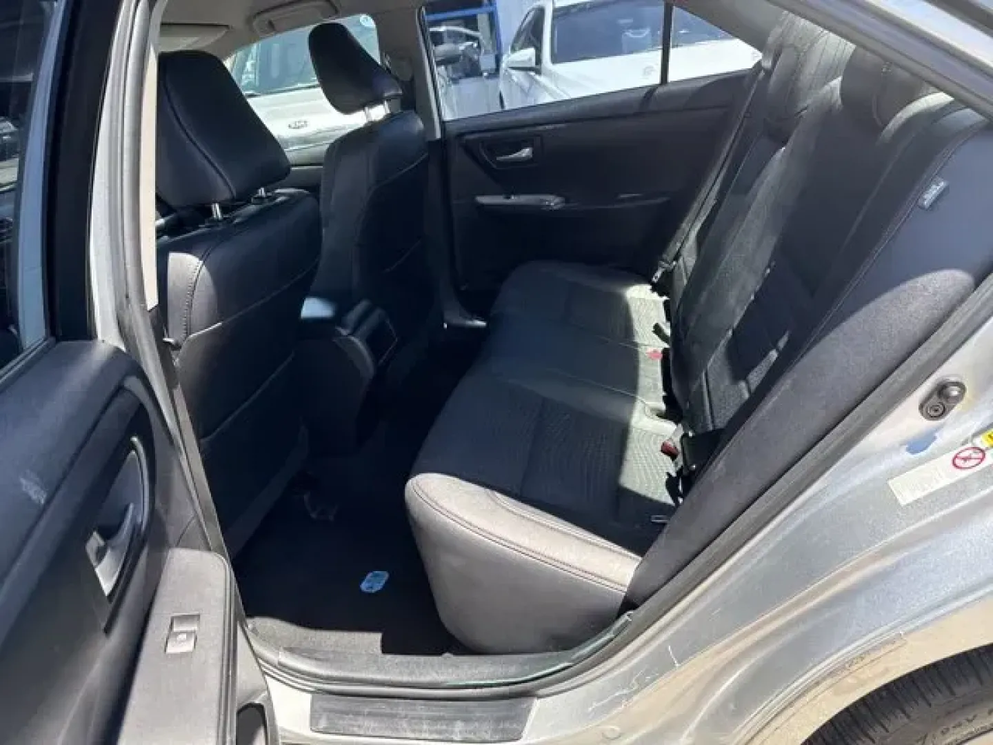 2015 Toyota Camry (4T1BF1FK0FU) with an Other engine, AUTOMATIC transmission, located at 1285 Cassat Ave, Jacksonville, FL, 32205, (904) 425-3000, 30.299780, -81.732430 - KBB.com 15 Best Family Cars. Delivers 35 Highway MPG and 25 City MPG! This Toyota Camry boasts a Regular Unleaded I-4 2.5 L/152 engine powering this Automatic transmission. Window Grid Antenna, Variable intermittent wipers, Valet Function.* This Toyota Camry Features the Following Options *Trunk Rea - Photo#10