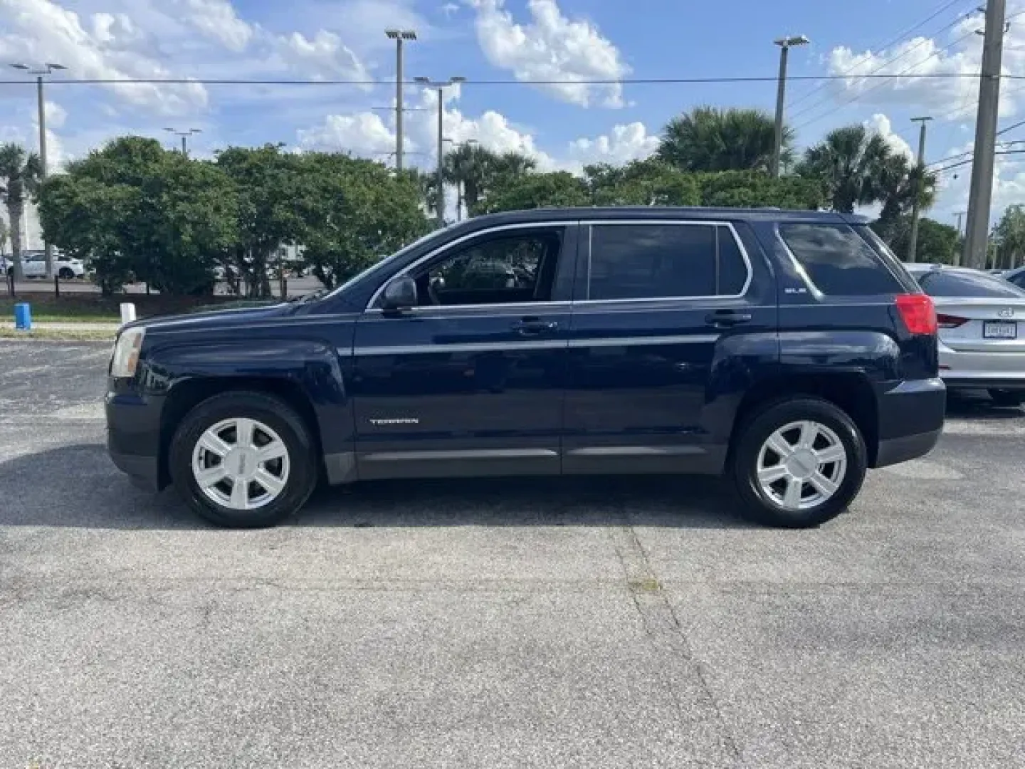 2016 GMC Terrain (2GKALMEK4G6) with an Other engine, AUTOMATIC transmission, located at 1285 Cassat Ave, Jacksonville, FL, 32205, (904) 425-3000, 30.299780, -81.732430 - IIHS Top Safety Pick with optional front crash prevention. Boasts 32 Highway MPG and 22 City MPG! This GMC Terrain boasts a Gas/Ethanol I4 2.4L/145 engine powering this Automatic transmission. TRANSMISSION, 6-SPEED AUTOMATIC (STD), SLE-1 PREFERRED EQUIPMENT GROUP Includes Standard Equipment, SEATS, - Photo#2