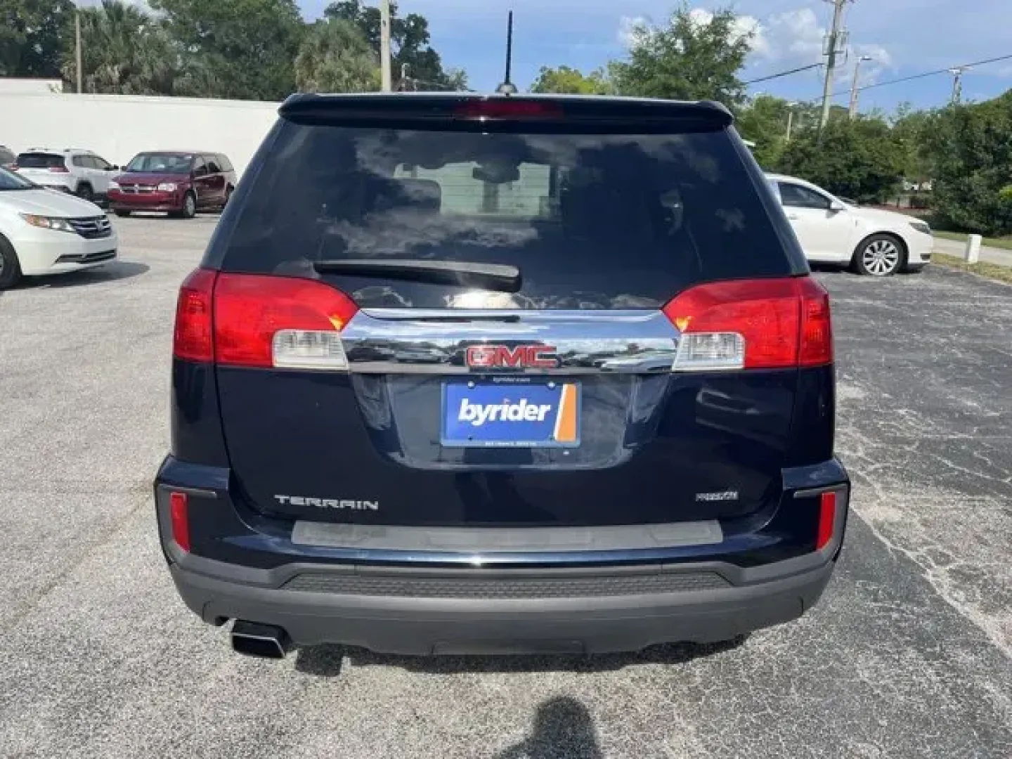 2016 GMC Terrain (2GKALMEK4G6) with an Other engine, AUTOMATIC transmission, located at 1285 Cassat Ave, Jacksonville, FL, 32205, (904) 425-3000, 30.299780, -81.732430 - IIHS Top Safety Pick with optional front crash prevention. Boasts 32 Highway MPG and 22 City MPG! This GMC Terrain boasts a Gas/Ethanol I4 2.4L/145 engine powering this Automatic transmission. TRANSMISSION, 6-SPEED AUTOMATIC (STD), SLE-1 PREFERRED EQUIPMENT GROUP Includes Standard Equipment, SEATS, - Photo#3