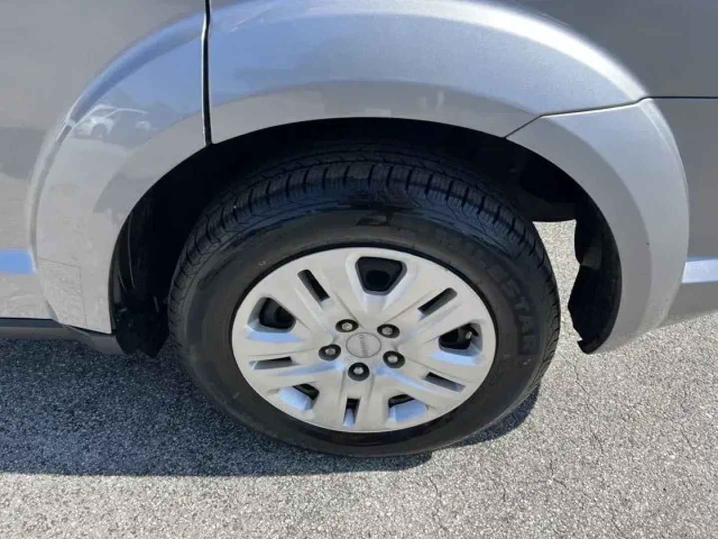 2018 Dodge Journey (3C4PDCAB0JT) with an Other engine, AUTOMATIC transmission, located at 1285 Cassat Ave, Jacksonville, FL, 32205, (904) 425-3000, 30.299780, -81.732430 - KBB.com 10 Most Affordable 3-Row Vehicles. Scores 25 Highway MPG and 19 City MPG! This Dodge Journey delivers a Regular Unleaded I-4 2.4 L/144 engine powering this Automatic transmission. WHEELS: 17 X 6.5 STEEL (STD), TRANSMISSION: 4-SPEED AUTOMATIC VLP (STD), QUICK ORDER PACKAGE 22B -inc: Engine: 2 - Photo#5