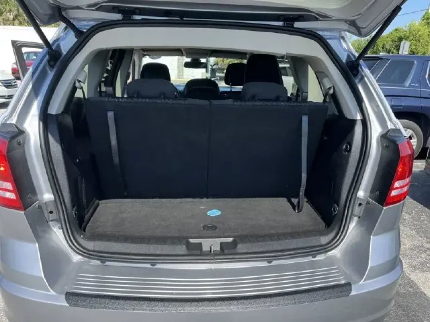 2018 Dodge Journey (3C4PDCAB0JT) with an Other engine, AUTOMATIC transmission, located at 1285 Cassat Ave, Jacksonville, FL, 32205, (904) 425-3000, 30.299780, -81.732430 - KBB.com 10 Most Affordable 3-Row Vehicles. Scores 25 Highway MPG and 19 City MPG! This Dodge Journey delivers a Regular Unleaded I-4 2.4 L/144 engine powering this Automatic transmission. WHEELS: 17 X 6.5 STEEL (STD), TRANSMISSION: 4-SPEED AUTOMATIC VLP (STD), QUICK ORDER PACKAGE 22B -inc: Engine: 2 - Photo#6