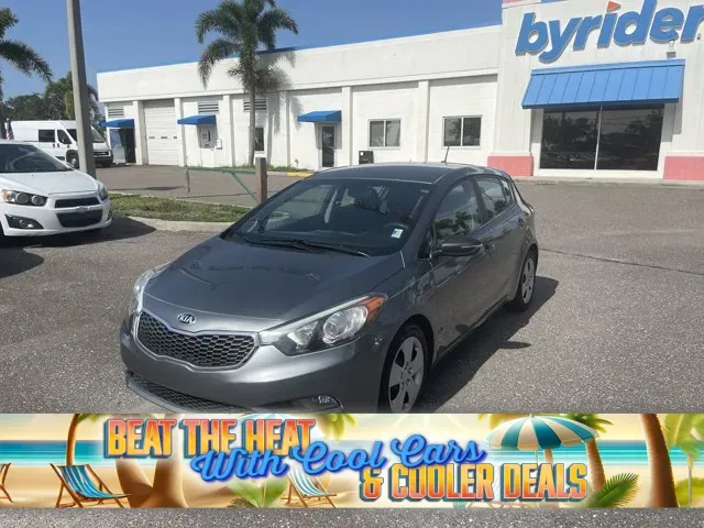 2016 Kia Forte 5-Door 