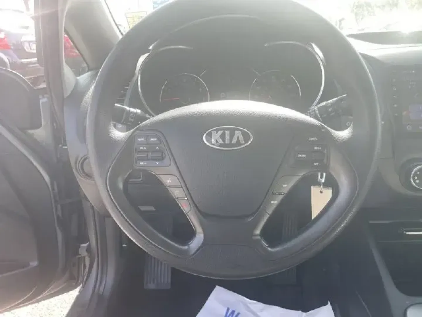 2016 Kia Forte 5-Door (KNAFK5A87G5) with an Other engine, AUTOMATIC transmission, located at 7701 Park Blvd., Pinellas Park, FL, 33781, (727) 369-7777, 27.839552, -82.747284 - Only 83,480 Miles! Boasts 33 Highway MPG and 25 City MPG! This Kia Forte 5-Door delivers a Regular Unleaded I-4 2.0 L/122 engine powering this Automatic transmission. CARPETED FLOOR MATS, BLACK, KNIT and WOVEN CLOTH SEAT TRIM, AUTO-DIMMING MIRROR -inc: compass and HomeLink.* This Kia Forte 5-Door - Photo#12
