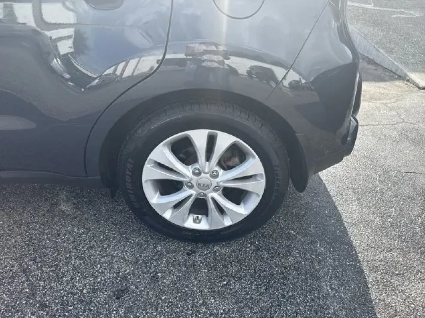 2016 Kia Soul (KNDJX3A59G7) with an Other engine, AUTOMATIC transmission, located at 1285 Cassat Ave, Jacksonville, FL, 32205, (904) 425-3000, 30.299780, -81.732430 - IIHS Top Safety Pick. Scores 31 Highway MPG and 24 City MPG! This Kia Soul boasts a Regular Unleaded I-4 2.0 L/122 engine powering this Automatic transmission. PUDDLE LIGHTS, INTERIOR LIGHT KIT, ILLUMINATED SCUFF PLATE.*This Kia Soul Comes Equipped with These Options *FATHOM BLUE, CARPETED FLOOR MAT - Photo#6